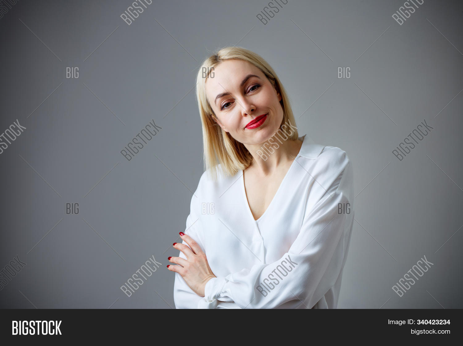 35-40,40s,accountant,adult,attractive,beautiful,beauty,blond,blonde,blouse,boss,business,businesswoman,career,caucasian,confident,executive,expression,face,female,healthcare,job,lady,manager,mature,middle-aged,natural,person,portrait,pretty,secretary,senior,smile,success,woman,worker