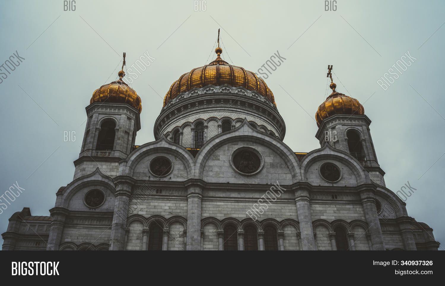 ancient,architecture,brick,building,cathedral,christian,christianity,church,city,cross,culture,day,dome,europe,european,famous,gold,golden,house,landmark,landscape,old,orthodox,petersburg,religion,russia,russian,saint,sky,st,summer,temple,tourism,tower,town,travel,white