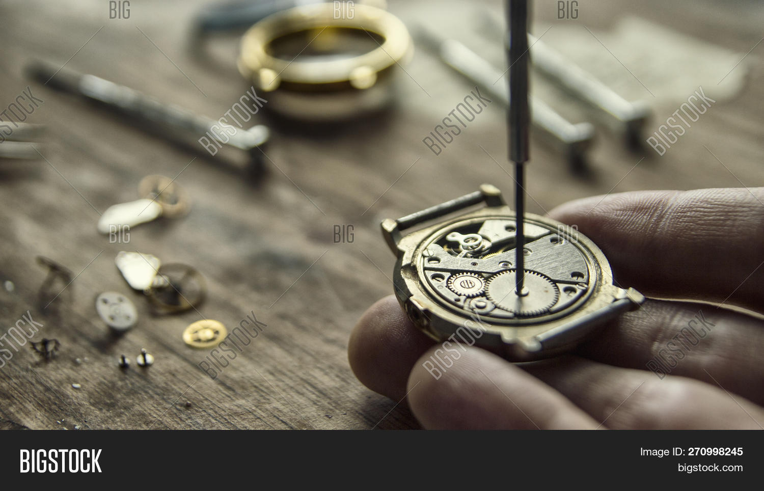 accuracy,broken,business,clock,clockworks,concentration,craftsman,detail,fixing,gear,holding,horizontal,machinery,macro-photography,macrophotography,mechanical,metal,metallic,minute,object,occupation,old,photography,repair,screw,screwdriver,small,symbol,time,vintage,watch,watchmaker,wheel,white,working