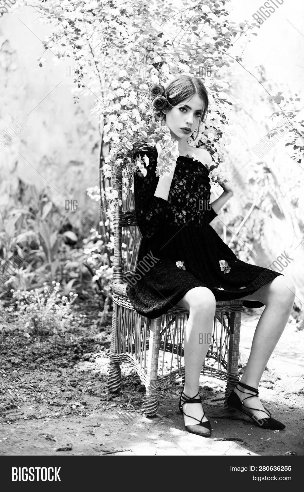 background,beautiful,beauty,black,blossom,bright,brunette,carmen,chair,dress,elegant,eyelashes,face,fashion,fashionable,flamenco,flower,garden,girl,hair,hairstyle,hispanic,italian,lady,latin,lips,lipstick,makeup,model,natural,passion,perfect,pretty,red,romantic,rose,salon,sitting,skin,skincare,spa,spain,spanish,spring,style,summer,white,woman,young
