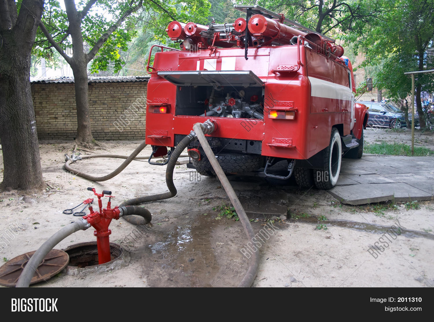 Fire Engine 2011310 Image Stock Photo