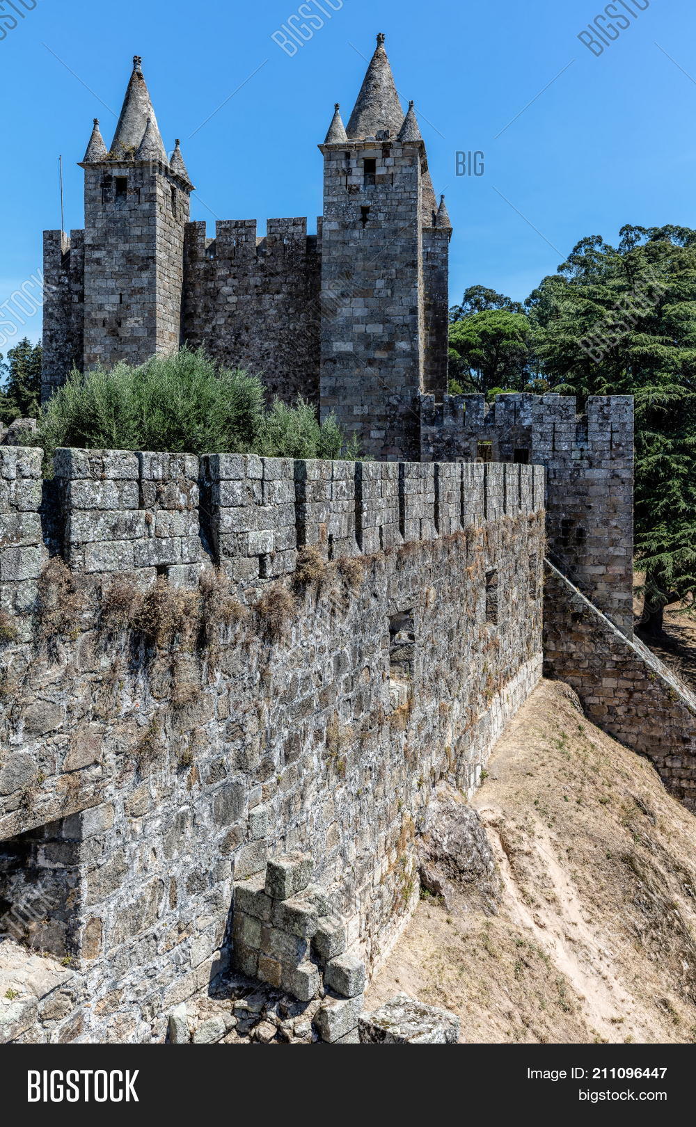Europe,Feira,Maria,Portugal,Portuguese,Reconquista,Santa,ancient,architecture,battlement,blue,building,castle,crenellation,da,defense,defensive,fortress,historic,landmark,medieval,military,old,parapet,sky,stone,wall,watchtower