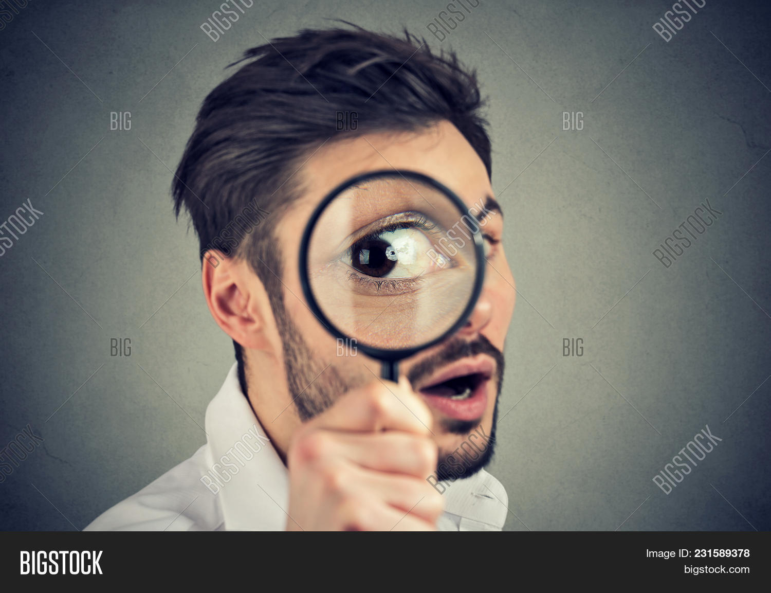 amazing,analysis,astonishment,attentive,attractive,background,big,boy,business,closeup,concept,concerned,control,curiosity,curious,detective,expression,eye,face,glass,guy,handsome,investigate,investigator,isolated,looking,magnifier,magnifying,male,man,meticulous,perfectionist,person,portrait,researcher,scrupulous,search,see,sight,size,stare,surprise,thorough,vision,watch,weird,white,wonder