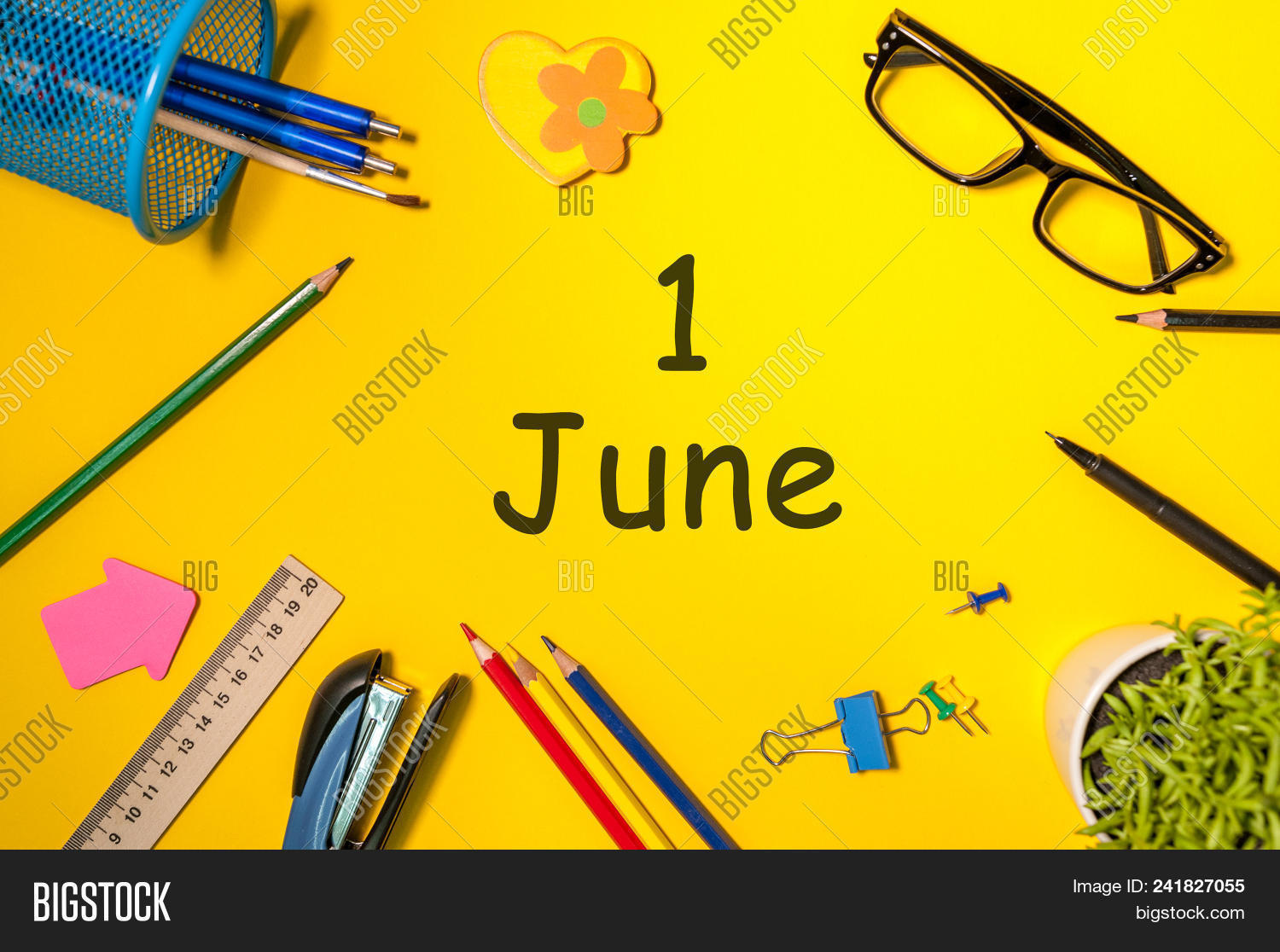 1,1st,2018,2019,appointment,background,beginning,birthday,blank,business,calendar,conceptual,countdown,daily,date,day,deadline,diary,empty,event,first,fools,happy,hello,important,july,june,message,month,monthly,new,note,notice,number,one,organize,organizer,planner,remember,remind,reminder,space,summer,summertime,tomorrow,vacation,year