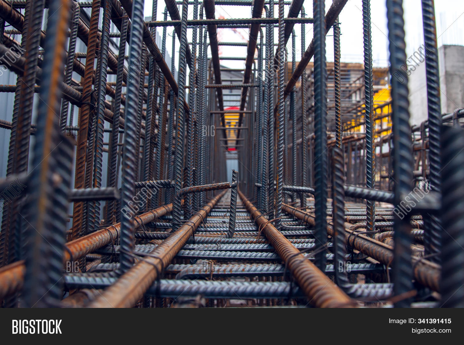 abstract,architecture,armature,background,bar,build,cement,closeup,column,concrete,construction,design,engineering,fitting,foundation,frame,framework,grid,hard,industrial,industry,iron,machine,material,mesh,metal,metallic,pattern,pile,rebar,reinforce,reinforced,reinforcement,reinforcing,rod,rough,rust,rusty,site,stack,steel,strong,structure,technology,texture,textured,wall,wire