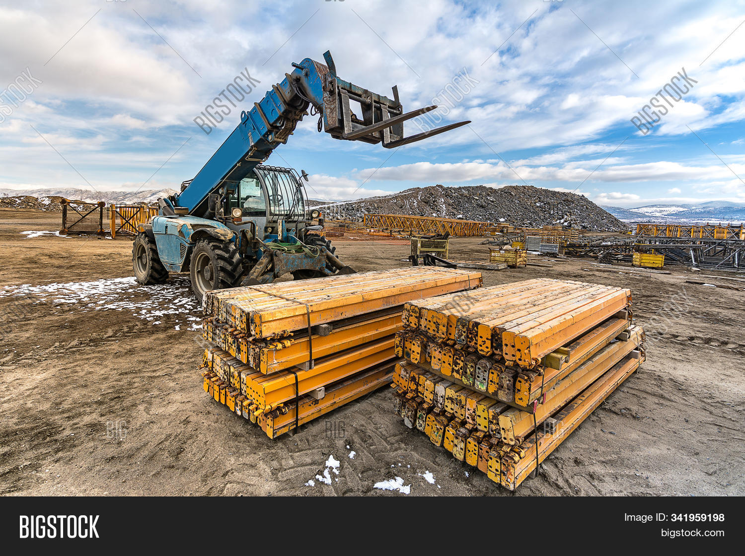 activity, 																					blue, 																					building, 																					business, 																					cargo, 																					construction, 																					delivery, 																					digger, 																					duty, 																					earth, 																					elevator, 																					equipment, 																					excavation, 																					fork, 																					forklift, 																					freight, 																					handler, 																					heavy, 																					hoist, 																					hydraulic, 																					industrial, 																					industry, 																					iron, 																					lift, 																					loader, 																					loading, 																					machine, 																					machinery, 																					material, 																					mine, 																					mining, 																					moving, 																					outdoor, 																					picker, 																					power, 																					sand, 																					site, 																					storage, 																					telescopic, 																					tracks, 																					transport, 																					transportation, 																					truck, 																					up, 																					vehicle, 																					vertical, 																					work
