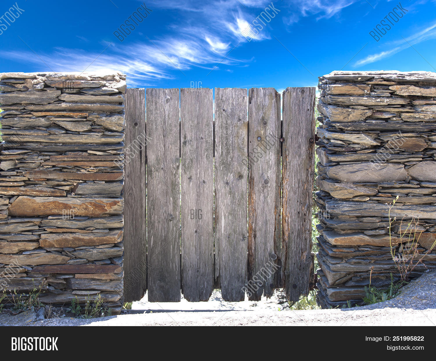 access,agriculture,architecture,barn,beautiful,bibury,brick,british,building,closed,cotswold,cottage,countryside,danger,door,doorway,dry,drystone,english,entrance,entry,exit,exterior,farm,farmland,farmyard,fence,field,gate,grass,green,idyllic,landscape,meadow,nature,old,outdoor,picturesque,rural,rustic,scenic,stone,summer,traditional,village,wall,wood,wooden