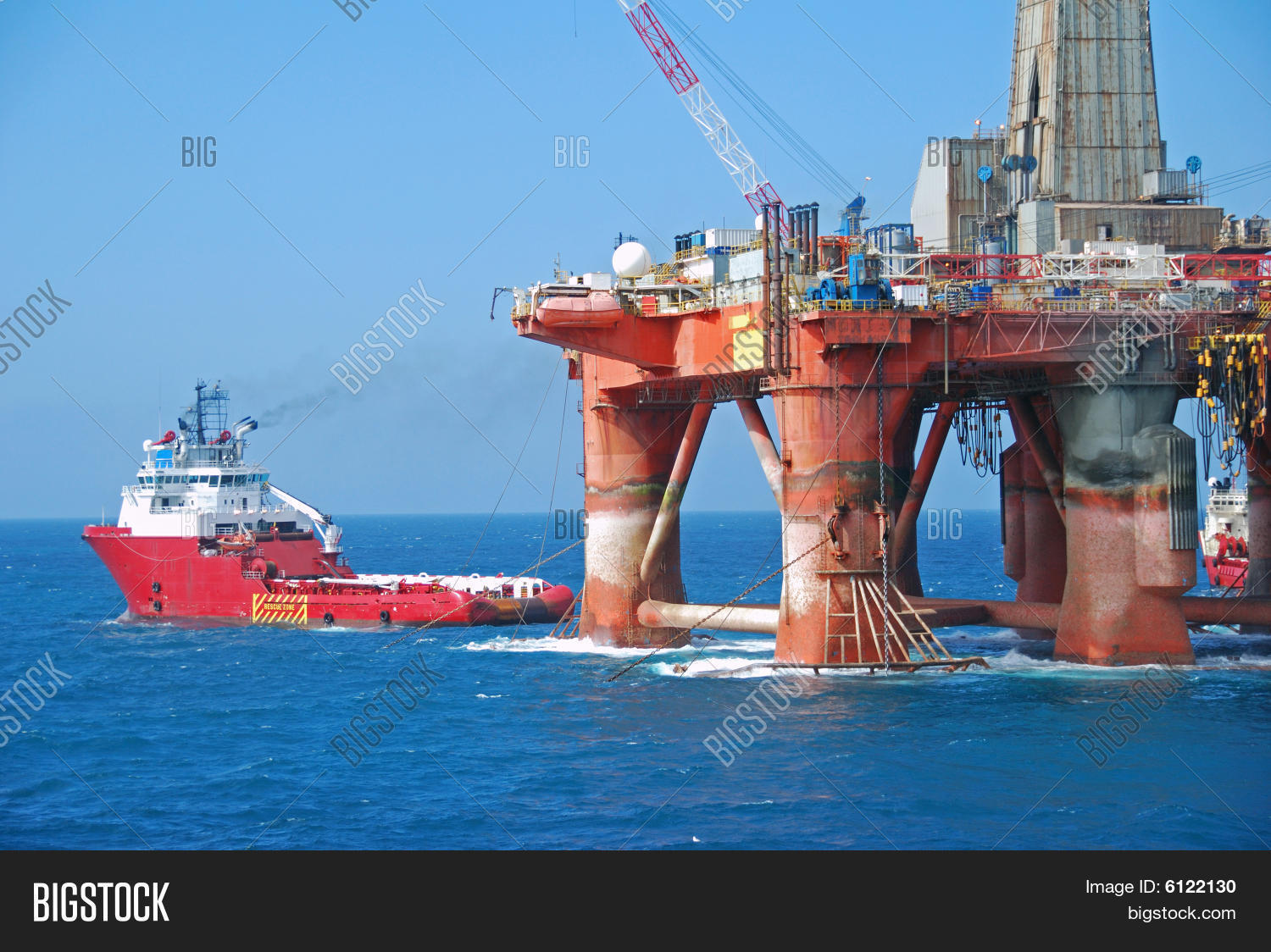 Anchor handling of an Semi submersible Oil rig in the North Sea. image