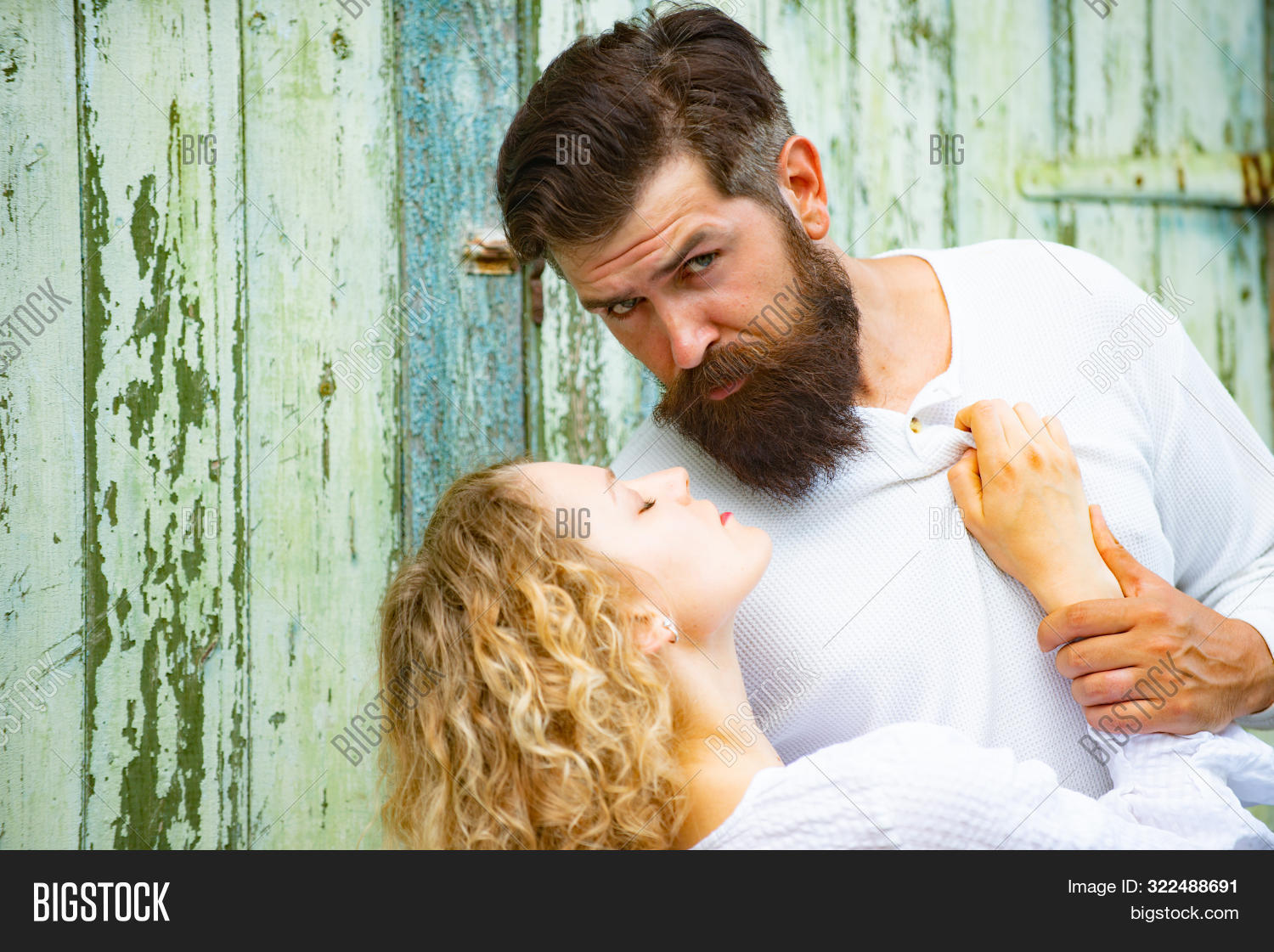 amour,boyfriend,carnal,couple,dates,day,desire,elegant,female,flirt,fondness,full,girl,girlfriend,happy,heart,horny,hug,husband,joy,joyful,kiss,libidinous,licking,lips,look,love,lovers,macro,mouth,open,partner,passion,provocation,relationship,romance,romantic,sensual,sexy,tenderness,tongue,touch,valentine,wedding,wife
