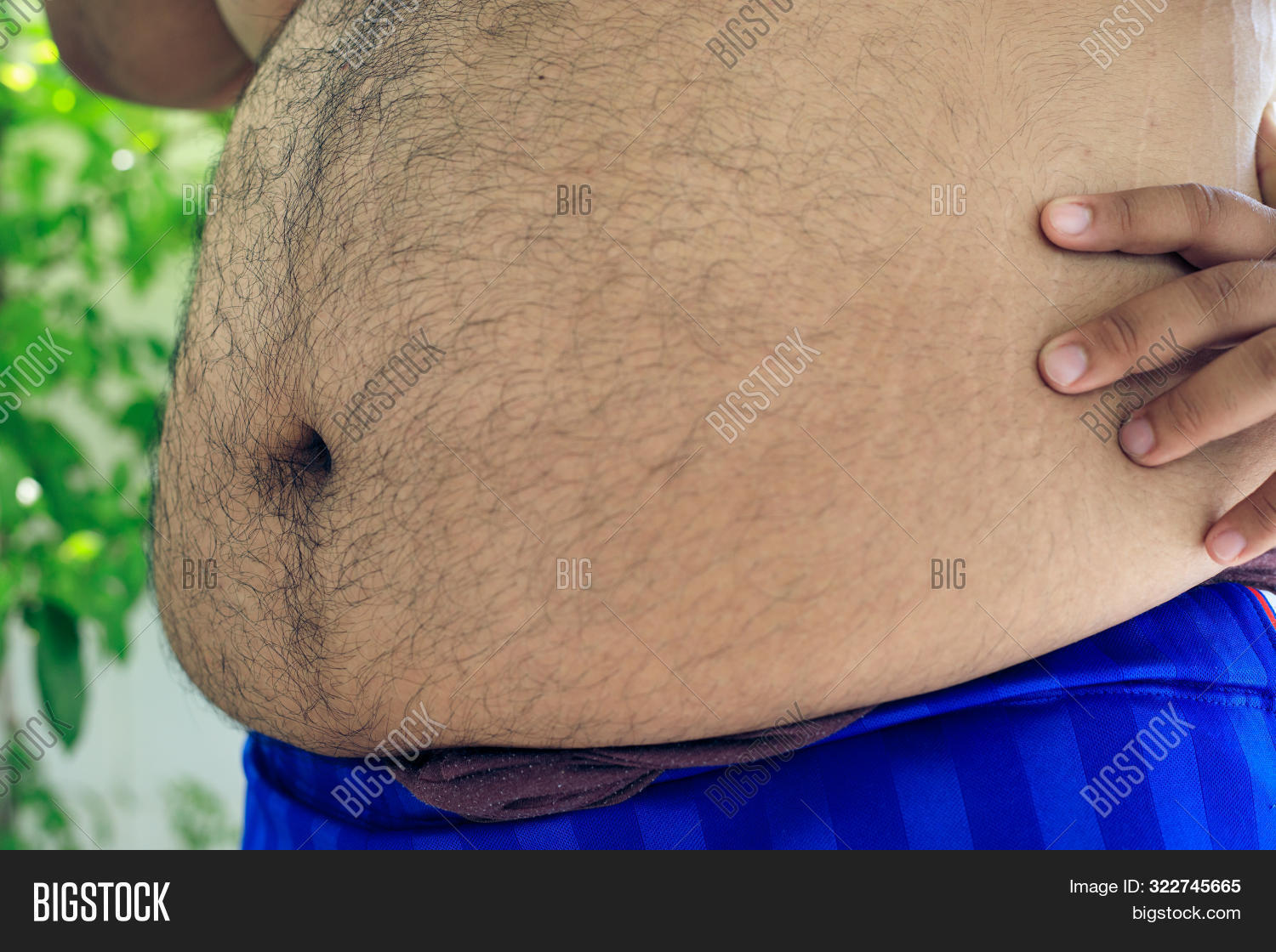 abdomen,adult,attractive,background,beautiful,beauty,belly,bellybutton,body,button,caucasian,close,close-up,closeup,derm,diet,female,femininity,fit,girl,goosebumps,hairy,health,healthy,heart,human,isolated,lifestyle,love,macro,model,naked,navel,pelt,person,sensuality,sexy,shape,skin,slim,stomach,symbol,tan,torso,up,waist,white,woman,women,young