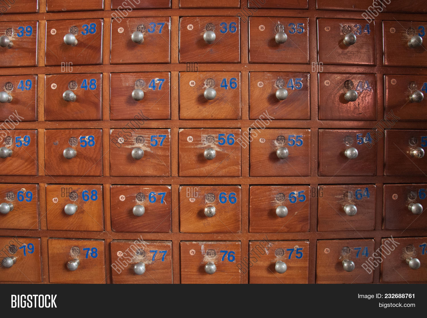 Chinese,Wood,box,china,classic,cold,conservatism,cure,drawer,drug,east,flu,furniture,herb,herbal,illness,medicine,old,oriental,pharmacy,pull,sickness,taipei,taiwan,traditional,vintage