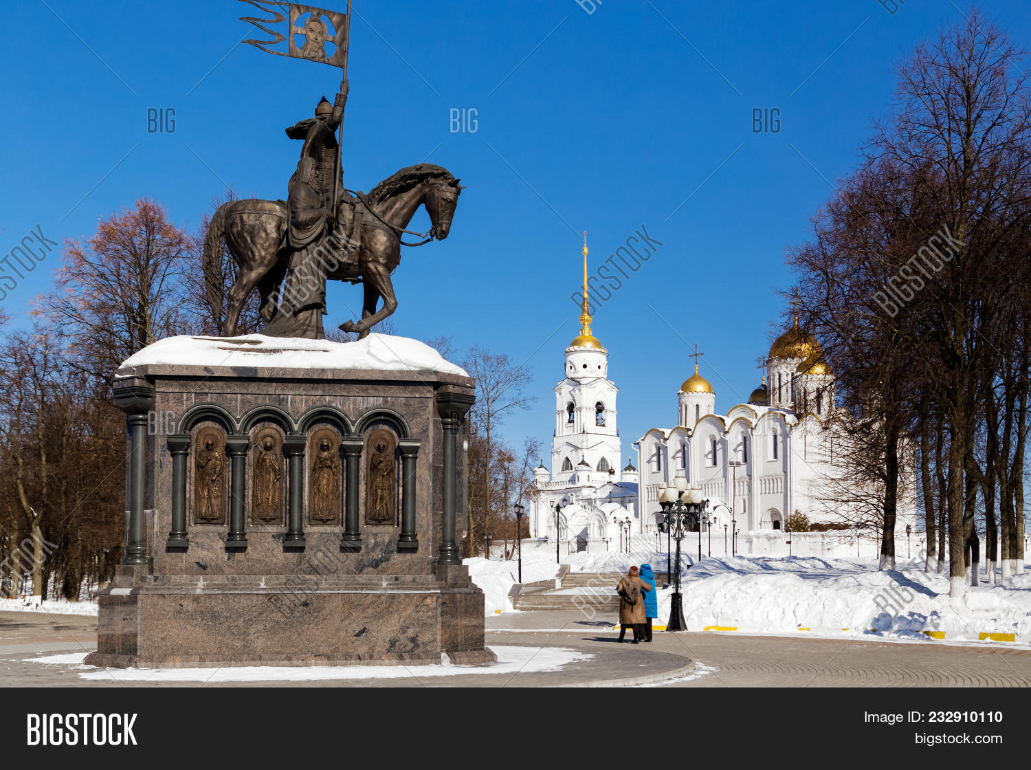 architecture,assumption,building,cathedral,christian,christianity,church,city,cross,culture,dome,dormition,famous,golden,history,landmark,monument,old,orthodox,religion,religious,russia,russian,sky,tourism,travel,vladimir,white,winter