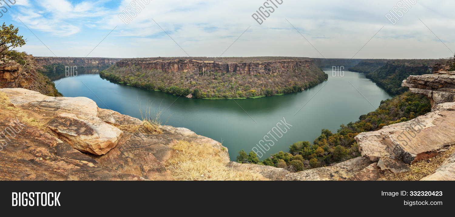 aerial,background,backpack,beautiful,blue,chambal,cliff,coast,day,forest,garadia,green,hill,india,jungle,kota,landscape,mahadev,mountain,natural,nature,panorama,rajasthan,river,rock,scenery,scenic,shore,sky,stone,temple,tourism,travel,trees,valley,view,water