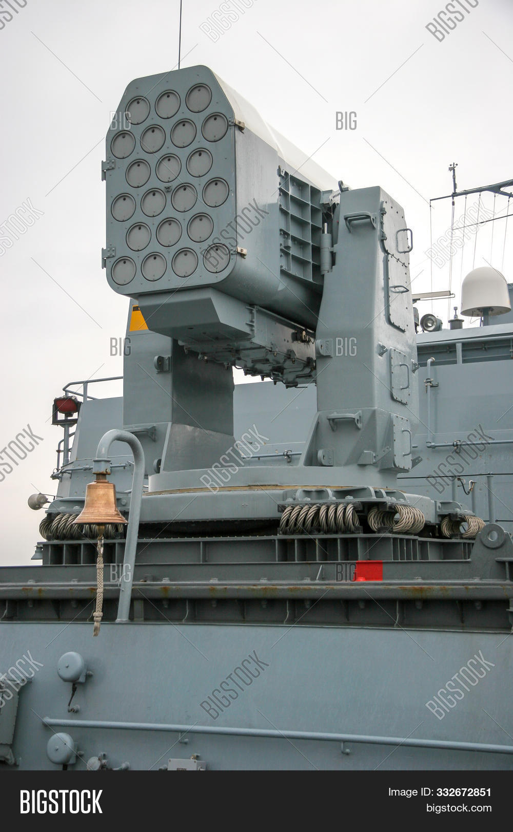 anchor,armed,battleship,boat,cannon,destroyer,dock,estonia,flag,force,gun,harbor,marine,maritime,metal,military,minesweeper,missile,nautical,naval,navy,pier,port,protection,radar,rockets,sea,ship,sky,tallinn,technology,tower,transport,transportation,vessel,war,warship,water,weapon