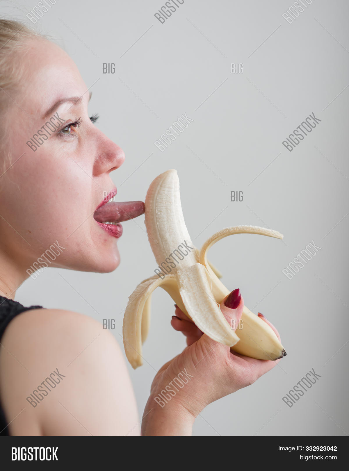 adult,attractive,banana,bite,blow,caucasian,curve,desire,eat,enjoy,erotic,face,facial,female,finger,flirt,holding,hot,hunger,hungry,inviting,job,joyful,licking,lips,lipstick,meal,mouth,naughty,oral,passion,pleasure,ripe,seduction,sensuality,sex,skin,suck,sucking,swallow,symbol,tease,temptation,tongue,vibrant,vitamin,vivid,woman,yellow
