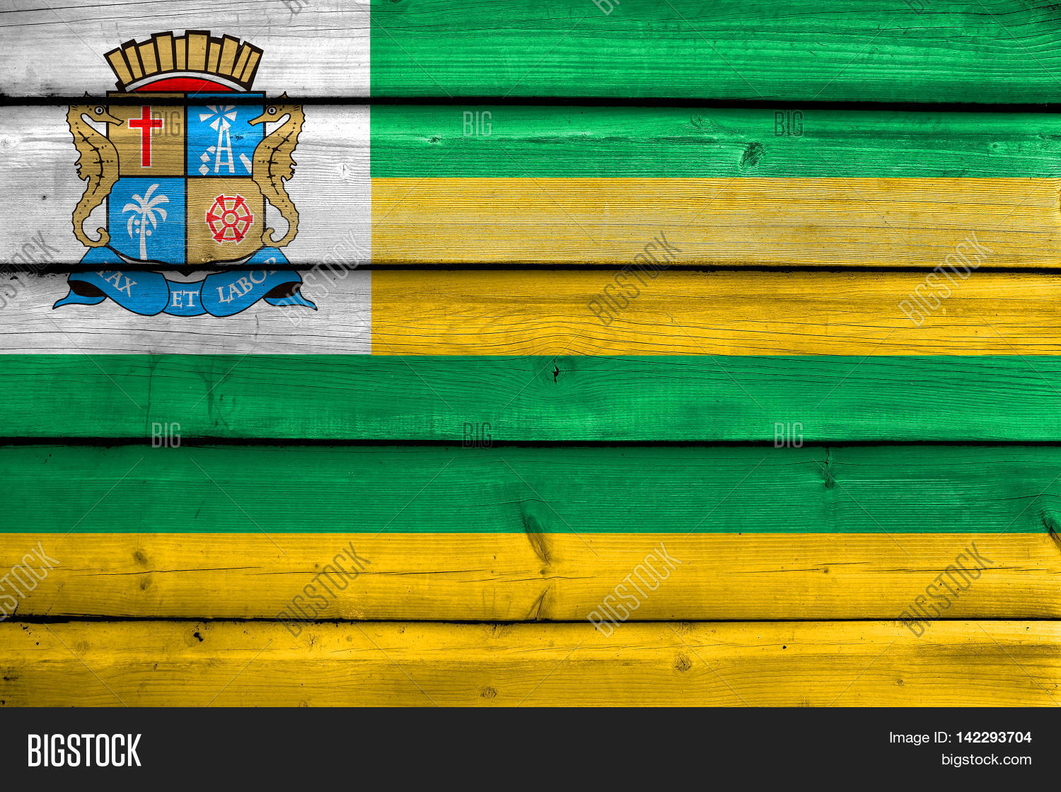 Aracaju,Sergipe,Brazil,south,america,brazilian,american,Federative,Republic,flag,coat,arms,region,county,province,territory,city,department,state,country,sign,symbol,emblem,regional,capital,community,local,nation,government,administration,policy,politics,diplomacy,education,official,banner,commonwealth,polity,land,ensign,jack,area,mark,old,plank,wood,texture,aged,wooden,board,painted