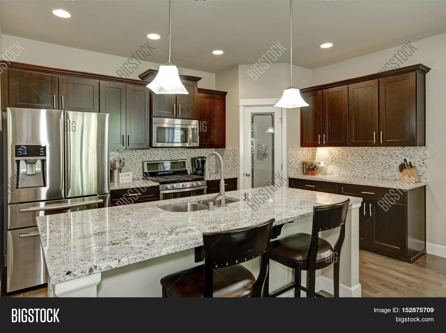 Classic Kitchen Room Interior With Large Kitchen Island
