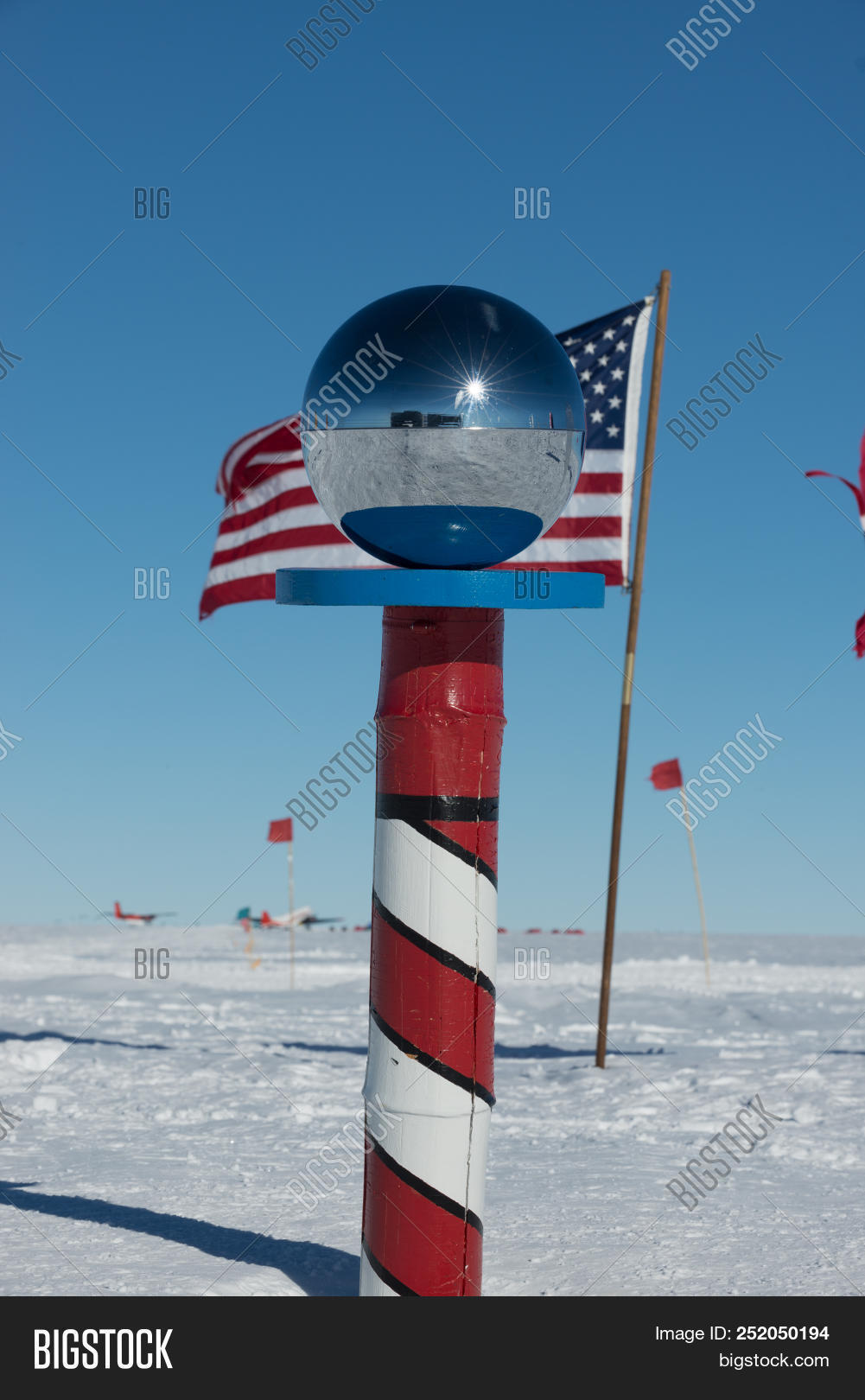 adventure,amazing,antarctic,antarctica,arctic,ball,beautiful,blue,climate,cold,cool,environment,expedition,exploration,extreme,flag,freeze,freezing,frost,global,ice,icy,journey,landscape,majestic,marker,mirror,outdoors,polar,pole,red,reflection,remote,scenery,scenic,science,sky,snow,south,states,station,tourism,travel,united,usa,warming,white,wild,winter