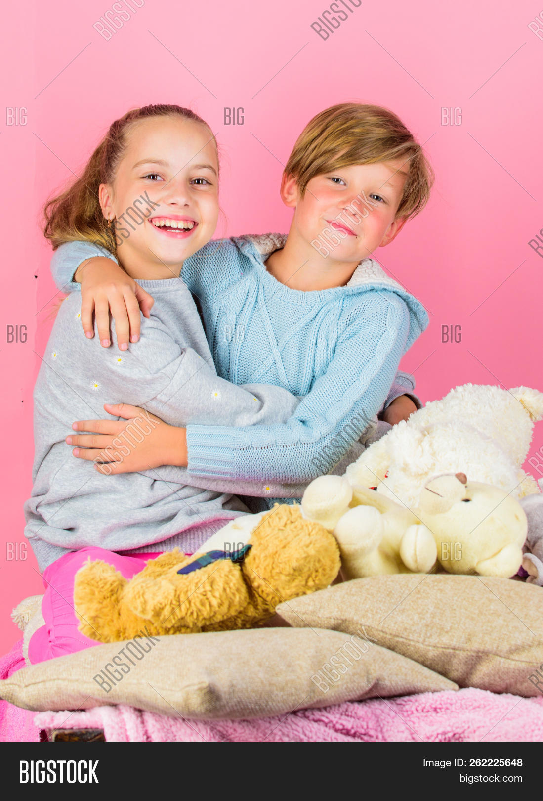 adorable,baby,background,bear,best,boy,brother,cheerful,child,childhood,children,concept,cuddle,cute,day,each,family,fathers,friend,friendship,game,girl,happiness,happy,holiday,hug,joy,joyful,kid,leisure,little,love,mood,mothers,other,pink,play,relations,relax,rest,siblings,sister,small,smile,soft,teddy,time,toys