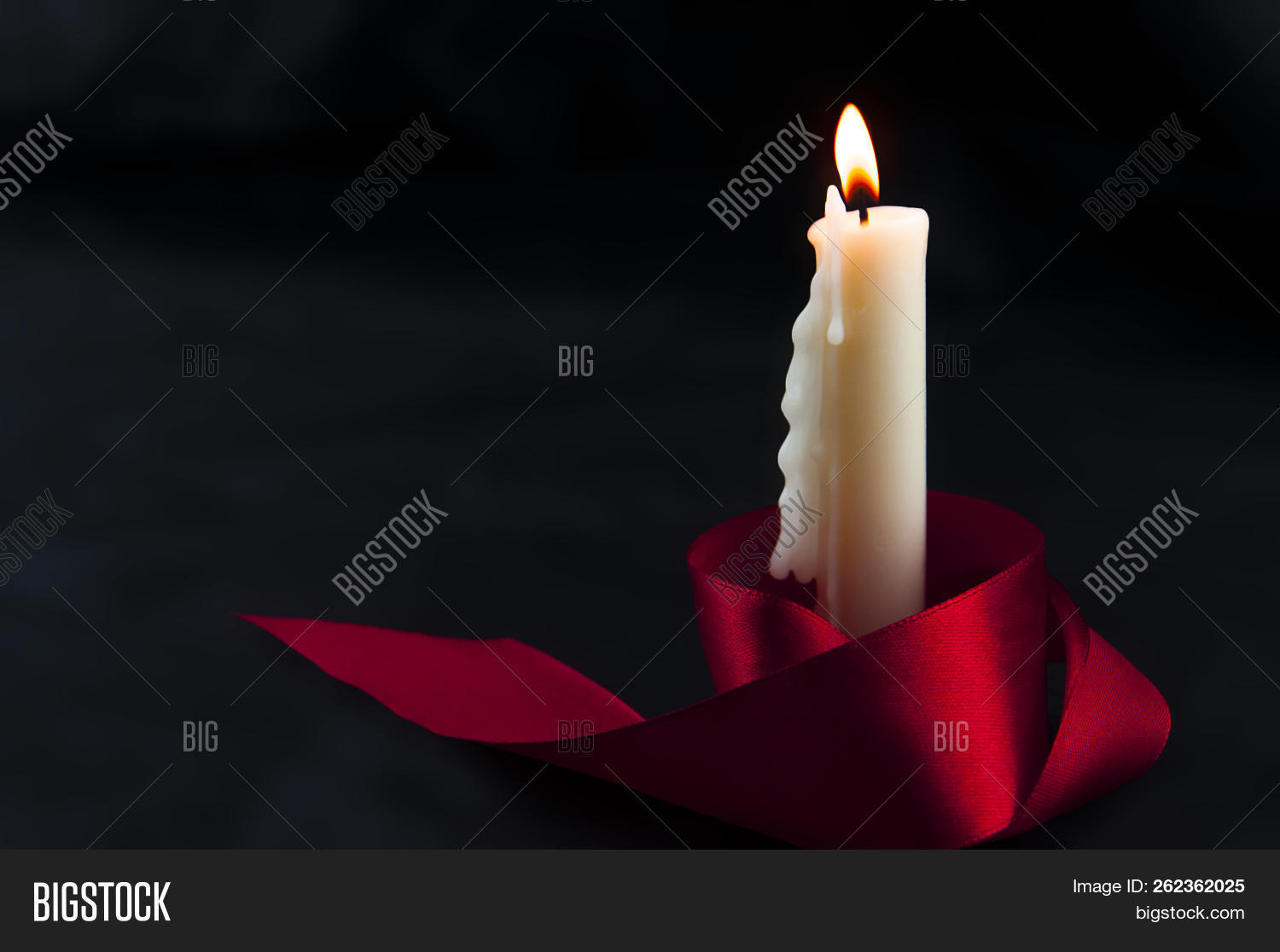 Candle,background,black,bright,burn,carbon,current,darkness,drain,drops,fire,flutter,glow,hot,ignite,light,memory,movement,object,red,ribbon,satin,shadow,shape,shimmer,shine,thoughts,wax,white