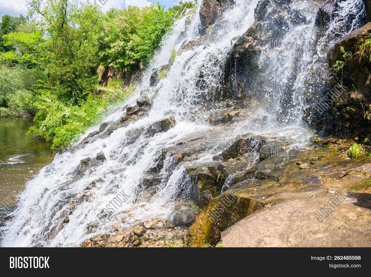 Splashes,beautiful,brink,cascade,clouds,day,fall,flow,forest,fresh,grass,green,jungle,landscape,mountain,natural,nature,park,river,rock,rocky,scenery,sky,stone,stream,summer,travel,tree,view,water,waterfall,wild,wonder