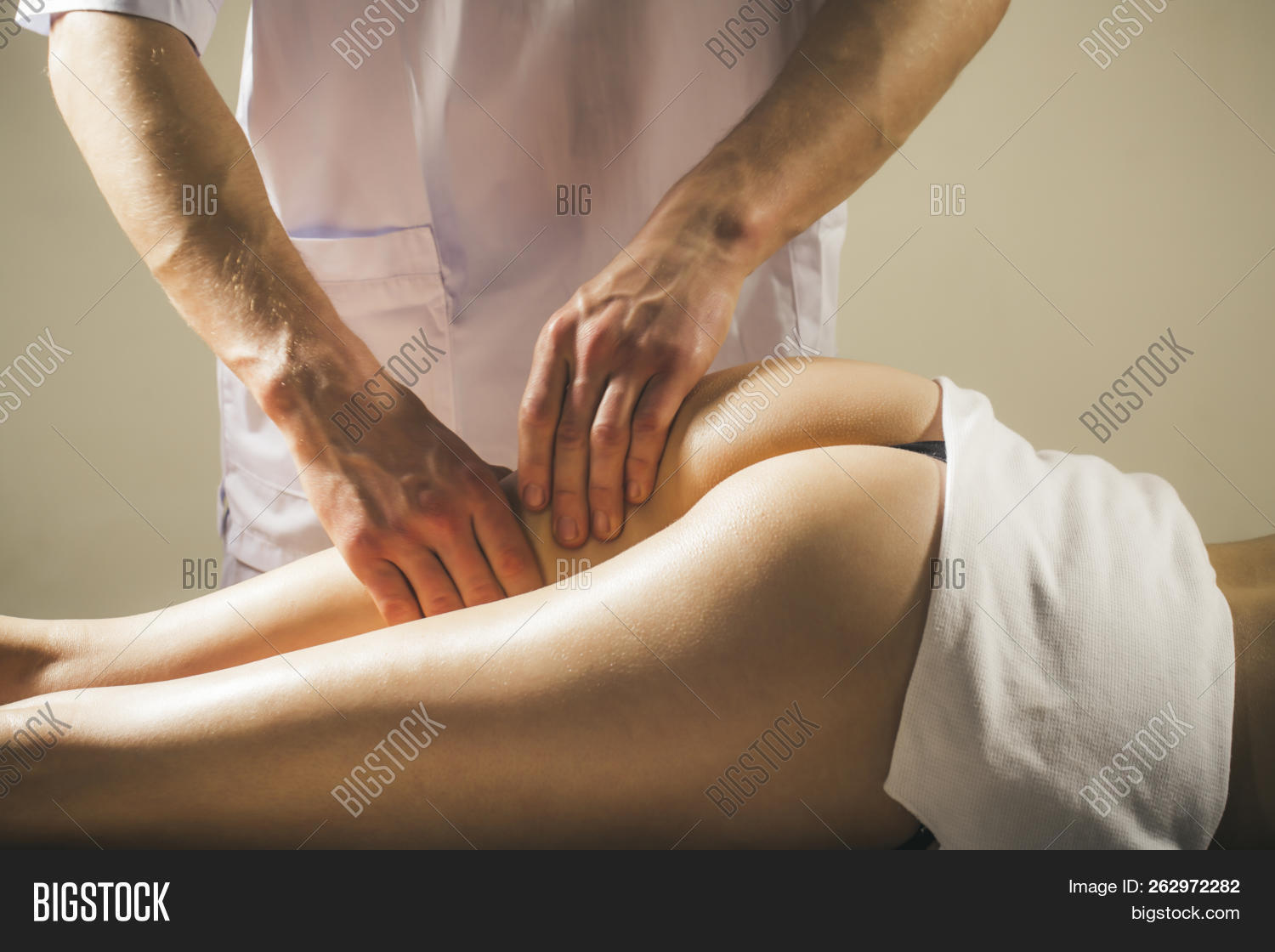 adult,ass,back,beautiful,beauty,bed,body,buttocks,care,caucasian,center,closeup,couple,female,girl,hands,healthy,lingerie,male,man,massage,massaging,masseur,masseuse,medical,naked,person,procedures,salon,sensual,sexy,slim,spa,sports,therapy,woman