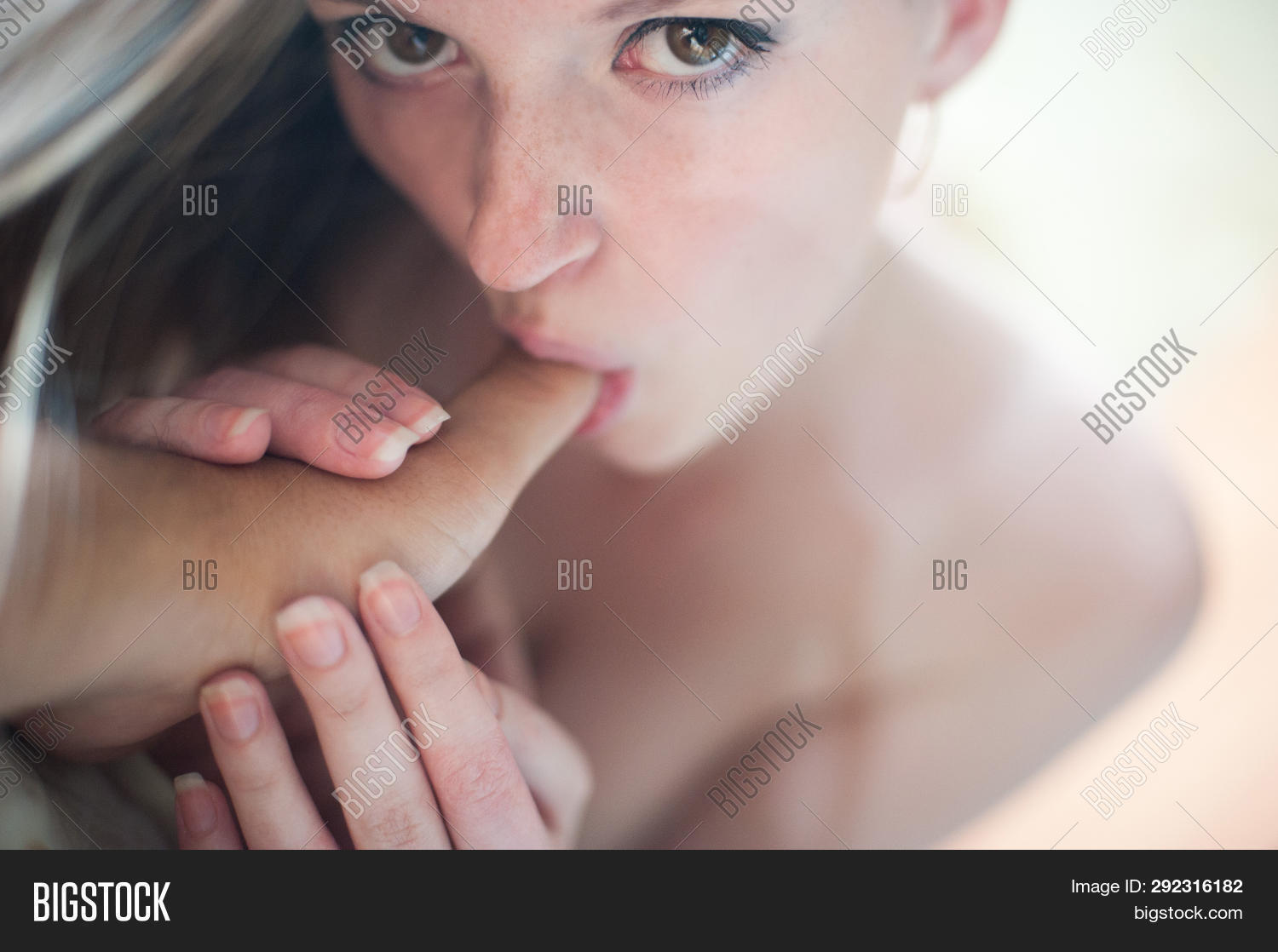background,banana,beautiful,beauty,blow,blowjob,caresses,copy,eat,erotic,exciting,expression,face,fashion,female,fingerprint,food,fruit,girl,hands,hot,human,licking,lips,look,male,oral,passion,seduces,sex,sexuality,sexy,style,sucking,tongue,white,woman,yellow,young