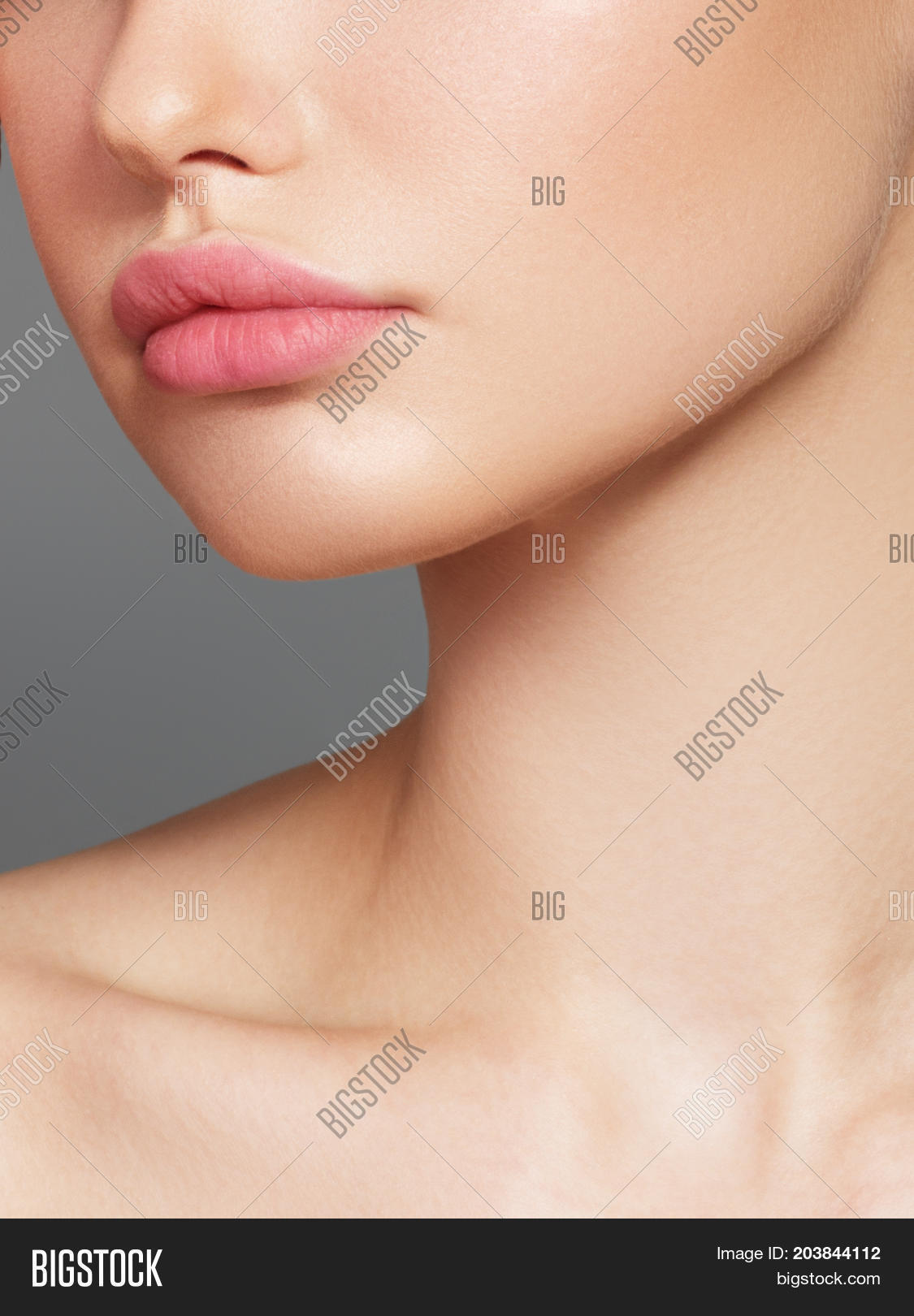acid,aesthetic,applying,artist,background,beautiful,beauty,big,bright,care,clean,close,closeup,cosmetic,cosmetology,face,facial,fashion,fashionable,female,filler,fresh,full,girl,glamour,health,healthy,increase,lady,lip,lipstick,luxury,make,make-up,makeup,model,mouth,natural,part,perfect,pink,plump,procedure,skin,skincare,surgery,woman,young