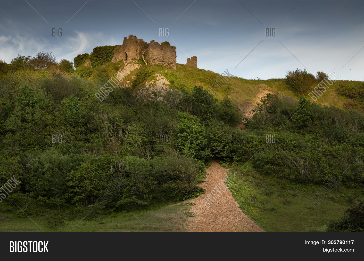 Gower,Pennard,South,Swansea,Wales,ancient,architecture,blue,castle,clouds,coastal,europe,grass,green,hill,historic,history,landmark,landscape,medieval,monument,nature,old,outdoors,path,peninsula,ruins,sand,sky,stone,summer,tourism,tower,travel,trees,wales,wall
