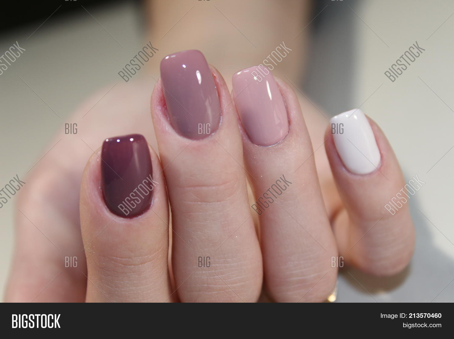 art,background,beautiful,beauty,body,care,closeup,color,design,elegance,fashion,female,girl,glamour,hand,human,isolated,light,manicure,nail,polish,style,white,woman
