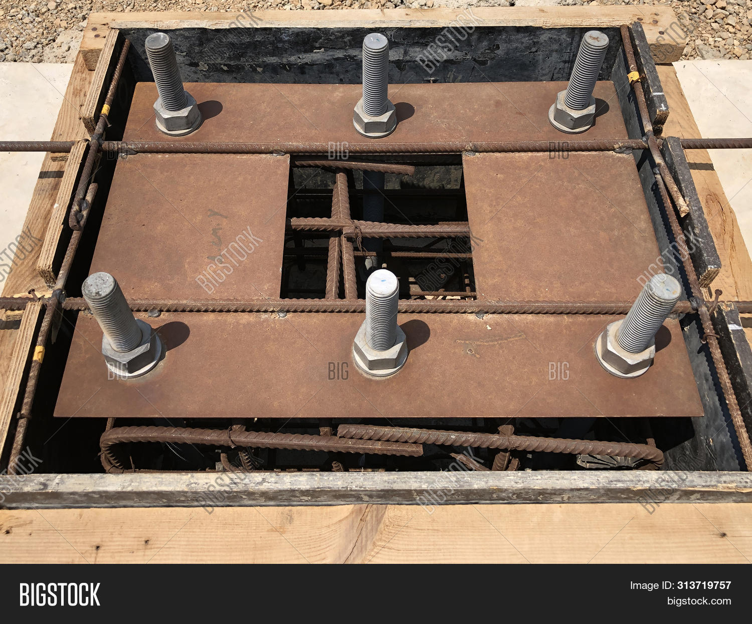 anchor,anchoring,architecture,armature,assembling,bar,base,bolt,build,cement,concrete,connection,construction,detail,development,engineering,equipment,factory,form,formwork,foundation,frame,framework,ground,industrial,industry,iron,metal,nut,rebar,reinforced,reinforcement,reinforcing,rod,screw,steel,structure,support,technology,thread,tool