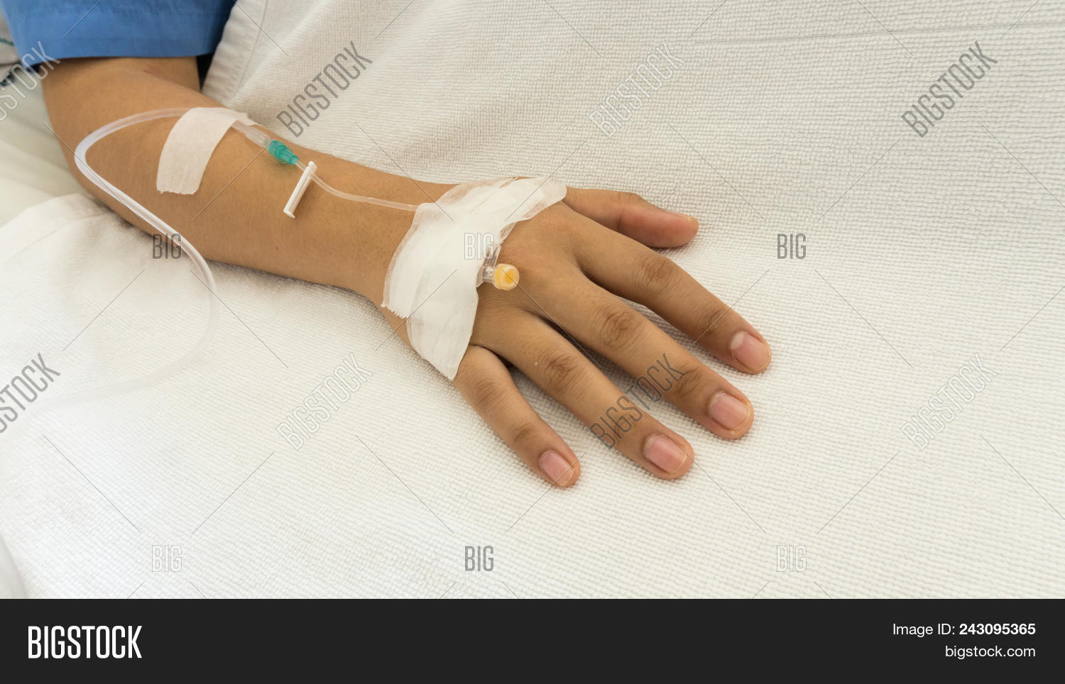 arm,cancer,care,chemotherapy,child,clinic,control,cure,dose,drip,drug,fluid,hand,healing,health,healthy,hospital,illness,infusion,injection,iv,liquid,medical,medicine,needle,patient,recovery,saline,sick,sugar,surgery,surgical,therapy,treatment,tube,tubing,urgency