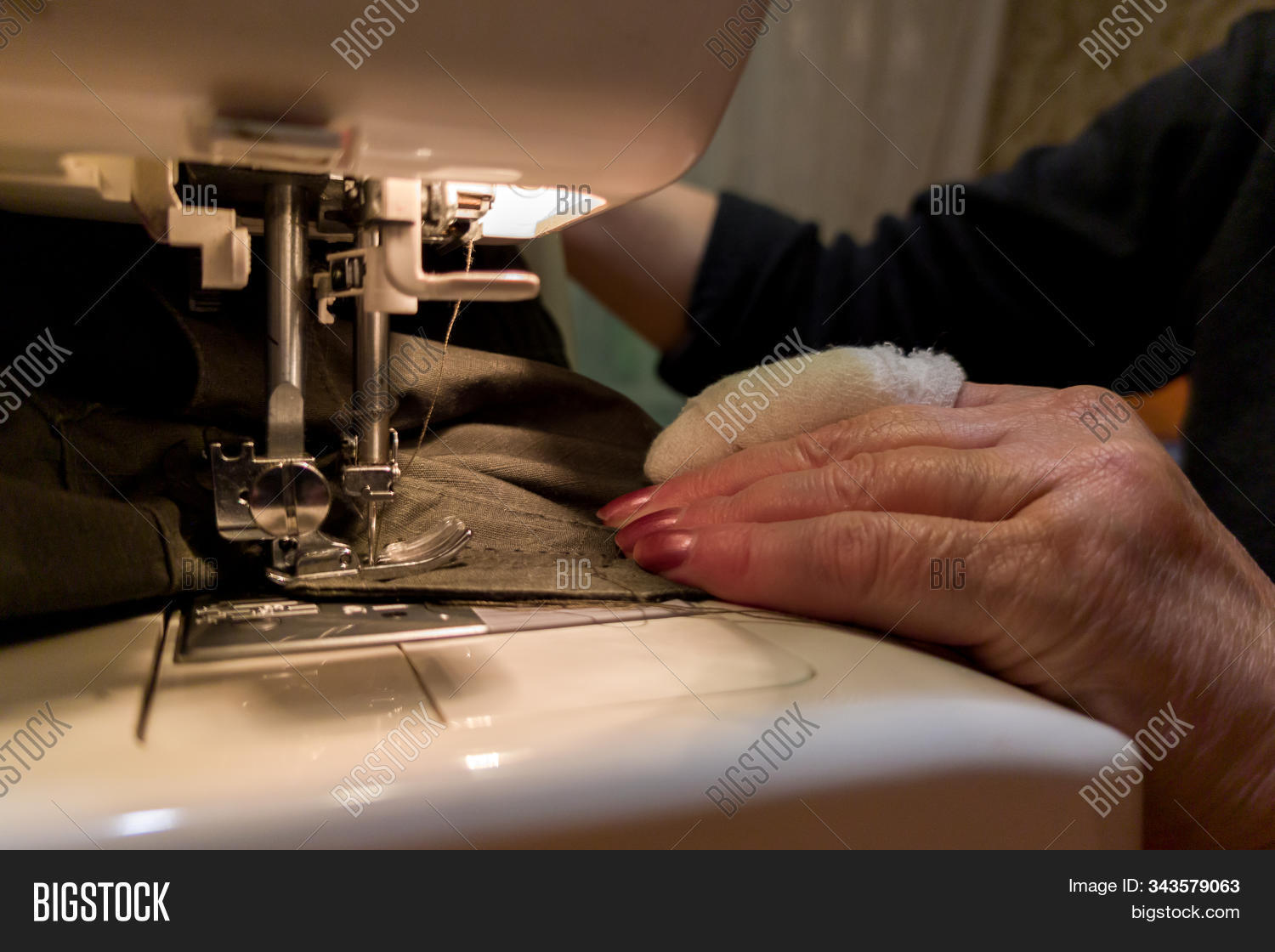 accident, 																					adult, 																					arm, 																					bandage, 																					bandaged, 																					care, 																					caucasian, 																					cloth, 																					craft, 																					damage, 																					domestic, 																					elderly, 																					equipment, 																					fabric, 																					fashion, 																					female, 																					finger, 																					grandma, 																					grandmother, 																					granny, 																					hand, 																					health, 																					human, 																					hurt, 																					injured, 																					injury, 																					lady, 																					machine, 																					manufacturing, 																					mom, 																					mother, 																					needle, 																					old, 																					pain, 																					pensioner, 																					safety, 																					seam, 																					seamstress, 																					senior, 																					sew, 																					sewing, 																					suffer, 																					swathe, 																					tailor, 																					textile, 																					trauma, 																					white, 																					woman, 																					work, 																					wound