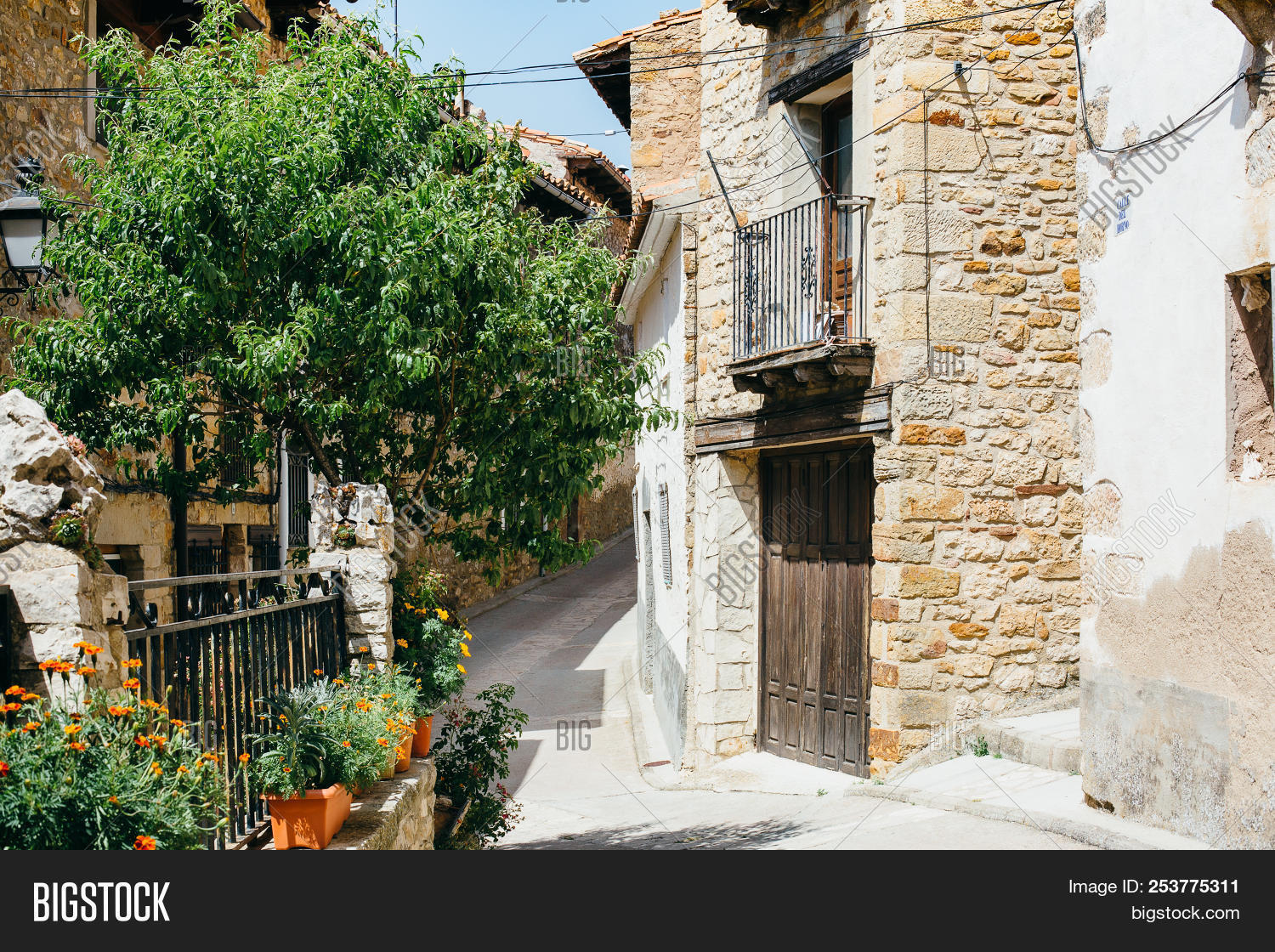 aged,ancient,aragon,architecture,bright,europe,gudar,houses,javalambre,light,lighting,maestrazgo,medieval,nobody,old,outdoor,province,puertomingalvo,rural,spain,stone,street,teruel,tourism,town,travel,trip,typical,village