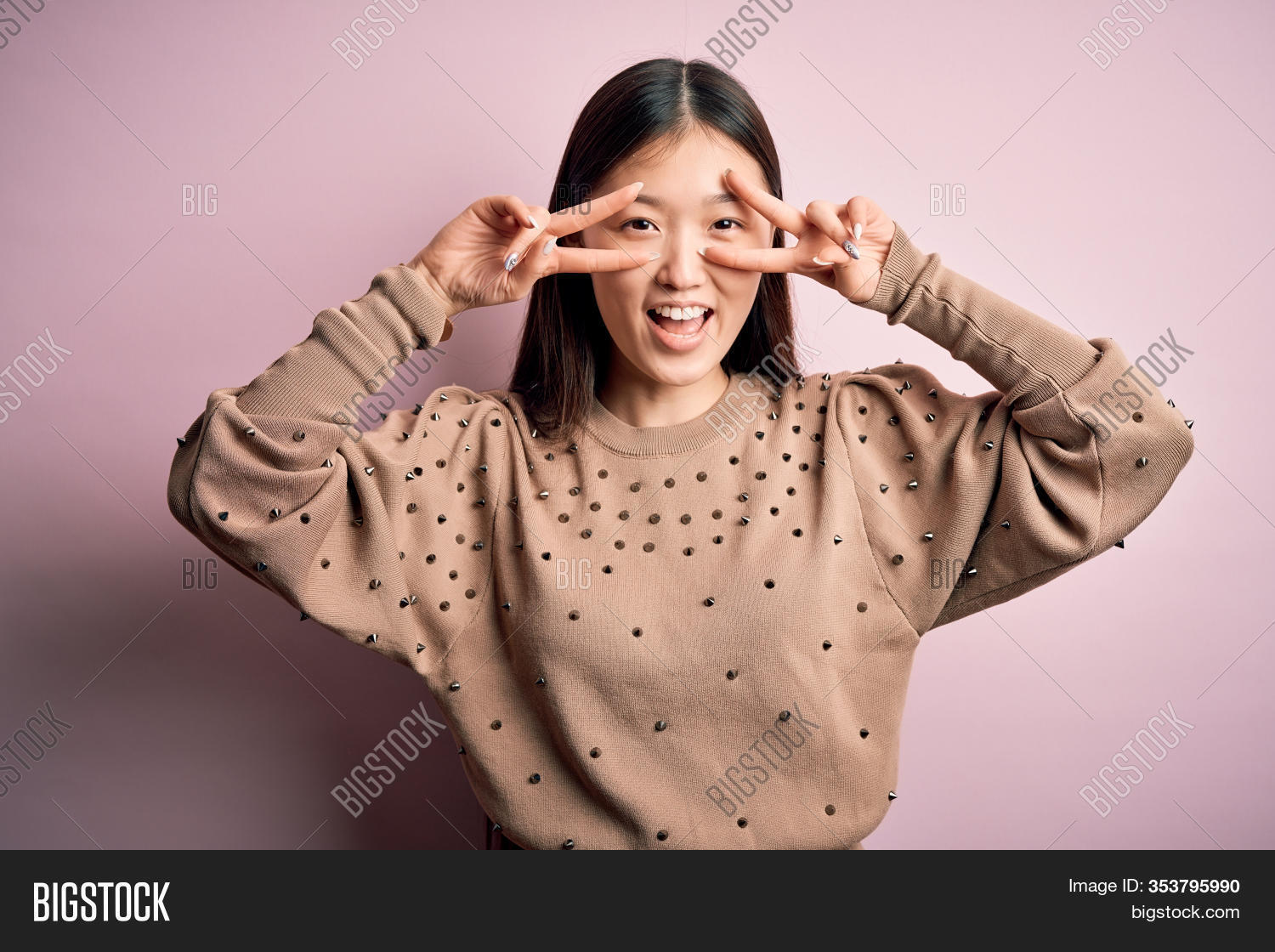 adult, 																					arms, 																					asian, 																					attractive, 																					background, 																					beautiful, 																					brunette, 																					cheerful, 																					chinese, 																					cool, 																					elegant, 																					eye, 																					eyes, 																					face, 																					fashion, 																					female, 																					finger, 																					fingers, 																					friendly, 																					funny, 																					gesture, 																					gesturing, 																					girl, 																					hand, 																					hands, 																					happy, 																					isolated, 																					japanese, 																					joy, 																					joyful, 																					long hair, 																					peace, 																					person, 																					pink, 																					portrait, 																					posing, 																					showing, 																					sign, 																					smile, 																					smiling, 																					standing, 																					sweater, 																					symbol, 																					teeth, 																					two, 																					v, 																					victory, 																					woman, 																					young