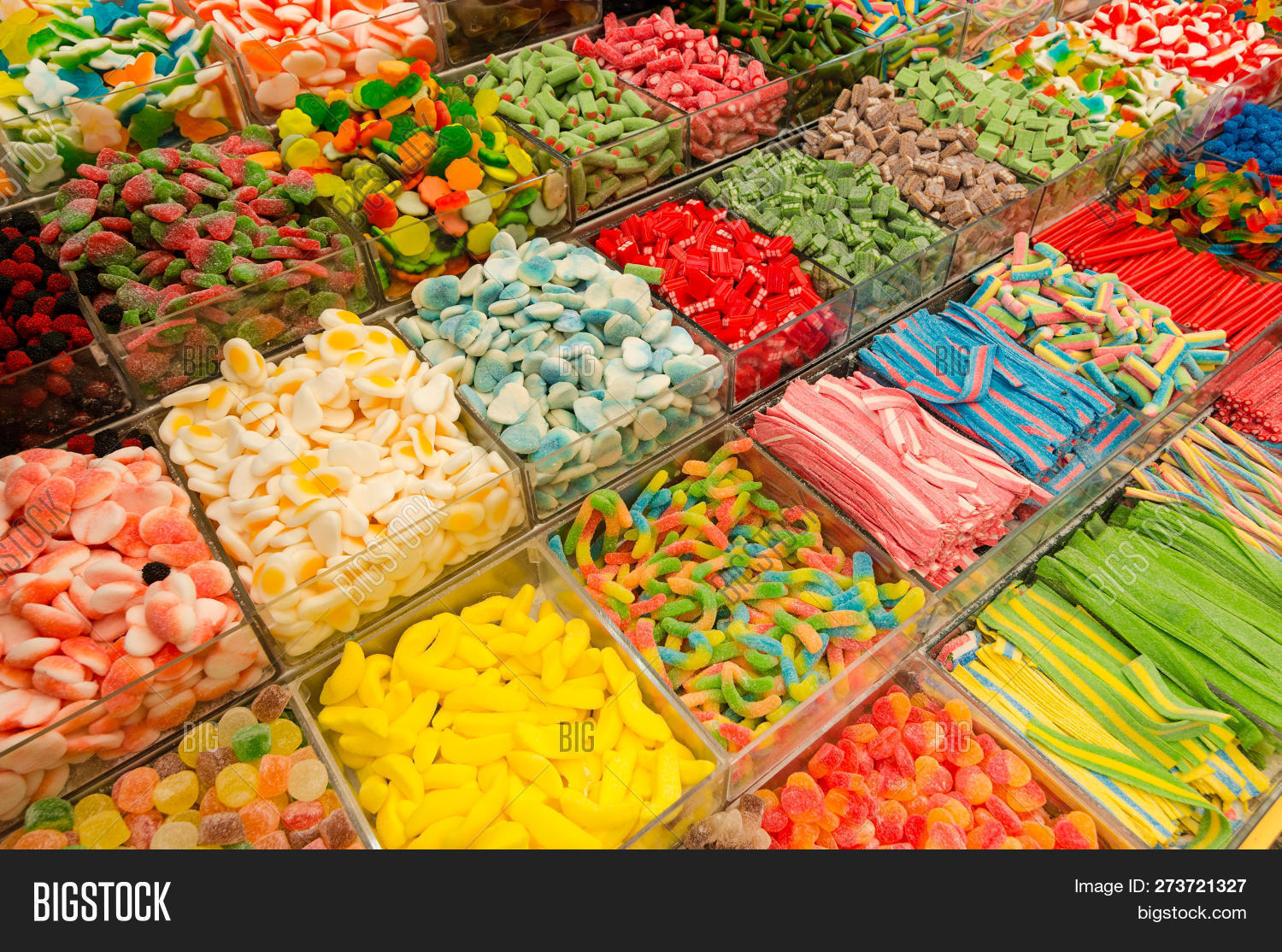 Jerusalem,assorted,assortment,background,belts,blue,bonbon,bright,candy,closeup,color,colorful,colourful,confection,confectionery,east,flavor,food,green,gummy,israel,jewish,machane,mahane,market,middle,multicolored,red,shop,shouk,shuk,snack,souk,sour,stall,store,sugar,sugary,sweet,tasty,variety,various,worms,yehuda,yehudah,yellow