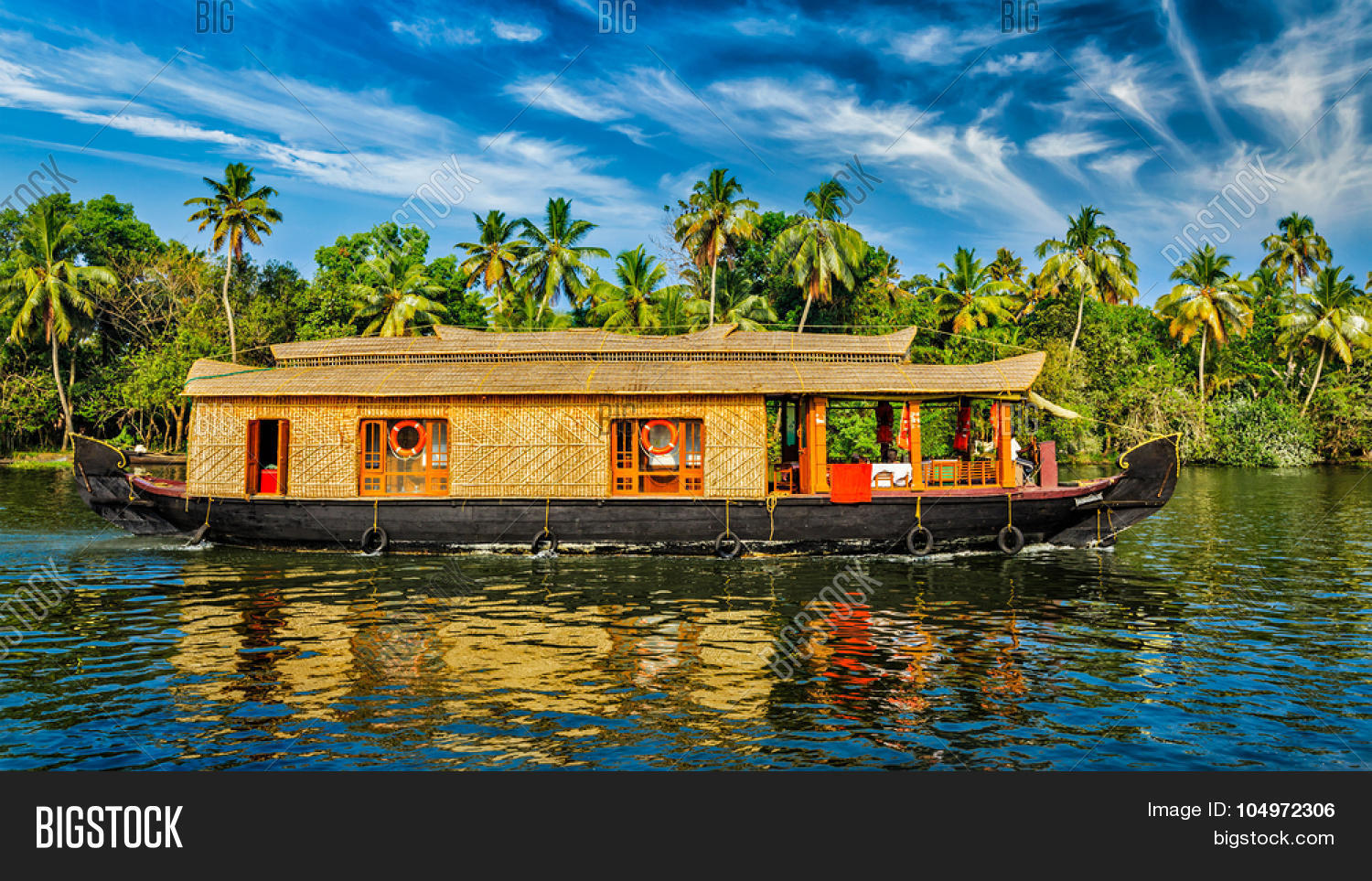 16,9,asia,asian,attraction,backwater,banner,boat,canal,cruise,day,destination,ferry,floating,header,house,house-boat,houseboat,india,indian,kerala,leisure,letterbox,outdoor,outside,palm,panorama,panoramic,river,sailing,scenics,ship,shot,south,sunset,tourism,tourist,traditional,transport,transportation,travel,tree,tropical,vessel,water,watercraft