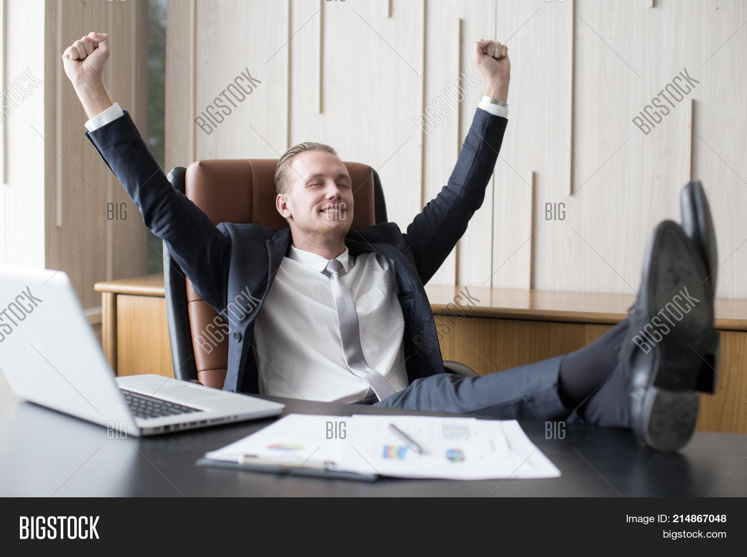 adult,agreement,boss,business,businessman,caucasuan,ceo,cheeful,complete,confident,cooperation,deal,desk,done,finance,finish,fist,free,freedom,greeting,happen,happiness,happy,independent,indoor,job,joyful,law,leadership,lifestyle,male,man,marketing,office,people,person,professional,relax,relaxation,rest,strategy,success,successful,table,together,togetherness,win,winner,work,worker