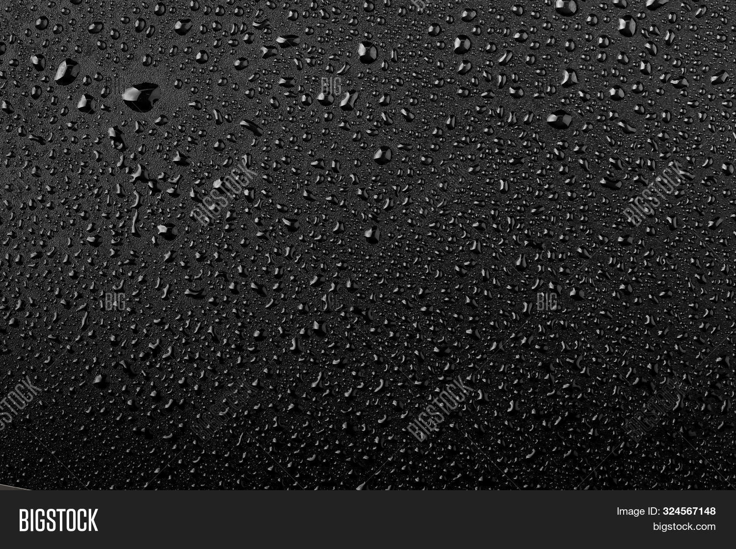 abstract,aqua,background,black,bottle,bright,brisk,bubble,circle,clean,close-up,closeup,cold,color,condensation,cool,dark,dew,dewdrops,drink,drop,droplet,glass,glitter,grunge,isolated,light,liquid,macro,metal,metallic,nature,object,pattern,pure,rain,raindrops,rainwater,reflection,shine,sphere,splash,surface,sweat,texture,transparent,water,wet,white