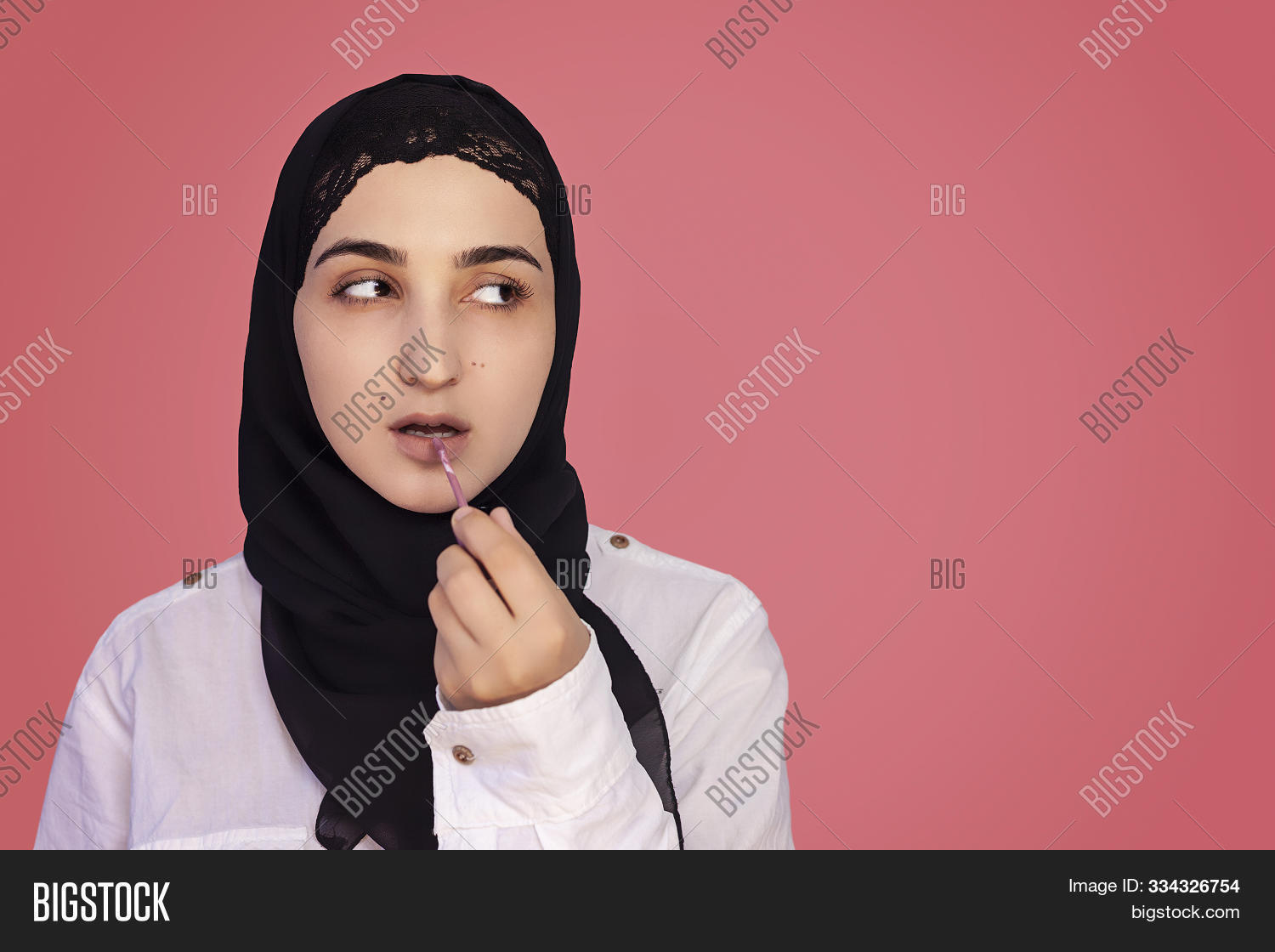 Persian,abaya,adult,applying,attractive,balm,beautiful,beauty,blogger,blush,brush,candid,care,close,concept,cosmetic,cute,face,fashion,female,fresh,girl,glamour,happy,hijab,hygiene,influencer,lady,leisure,lips,lipstick,make,make-up,makeup,model,mouth,muslim,natural,person,portrait,provocative,purity,sensuality,smm,spa,touch,woman,young