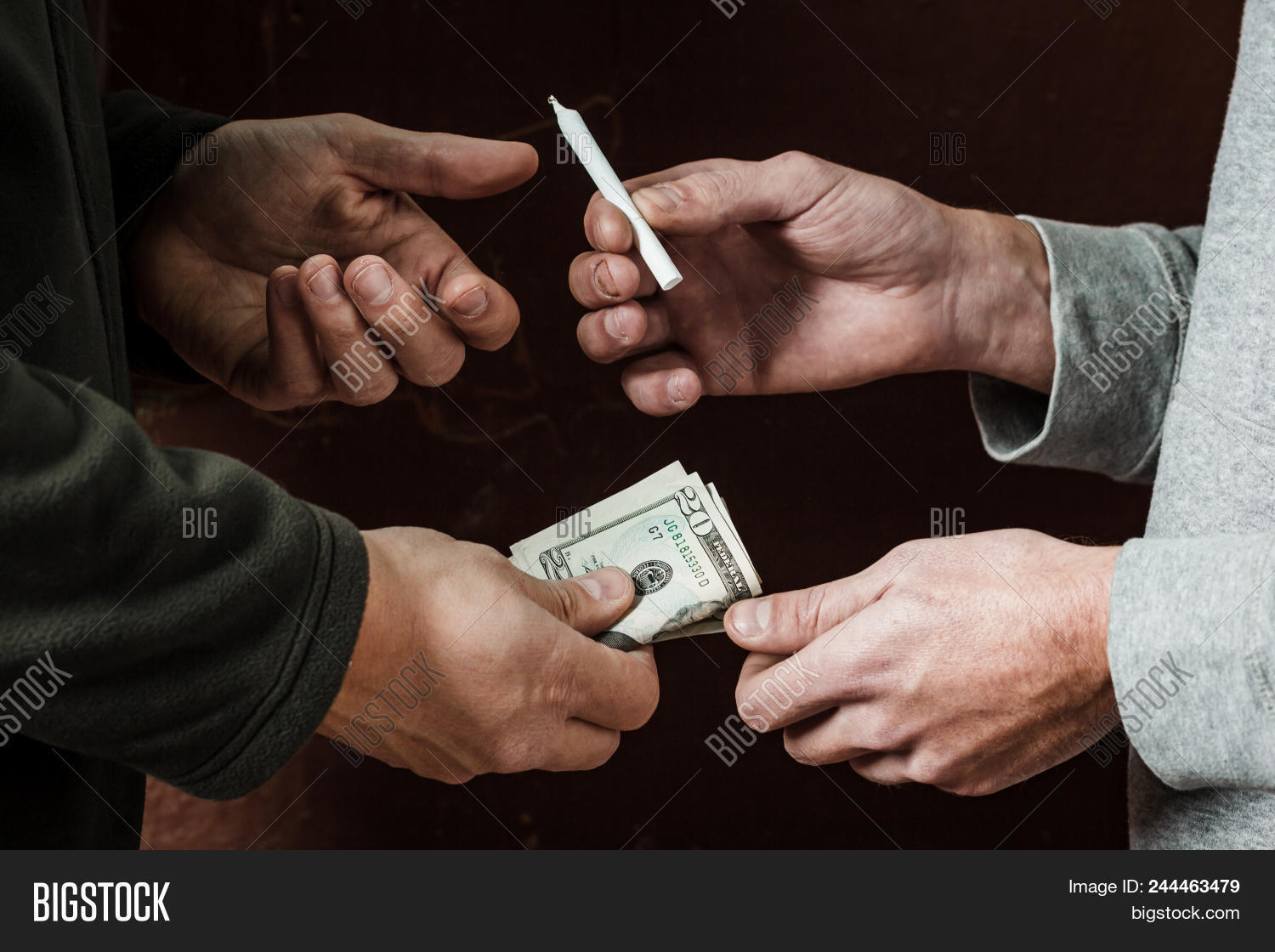 abuse,addict,addiction,business,buying,capsule,cash,cigarette,closeup,concept,consumer,crime,criminal,customer,dangerous,deal,dealer,deathly,delivery,dollar,dose,drug,druggy,exchange,grass,habit,hand,harmful,illegal,junk,junkie,lifestyle,marijuana,medicament,money,narcotic,person,pill,problem,retail,sale,self-destruction,sell,seller,selling,social,street,teenager
