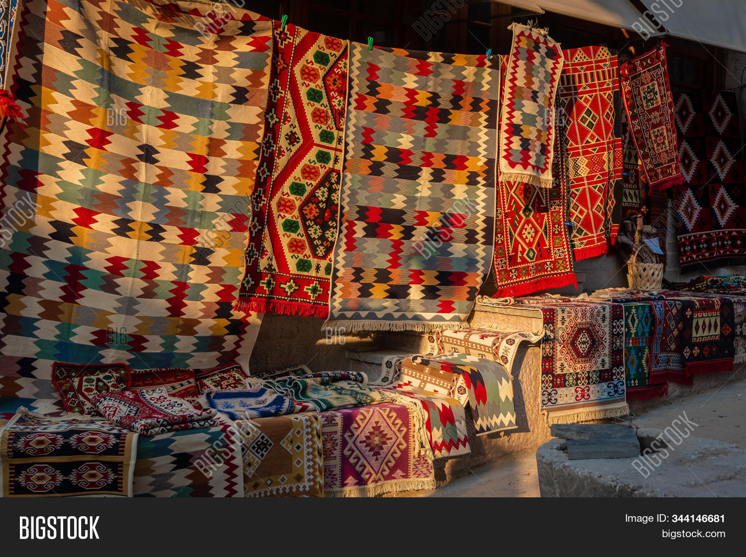 gjirokaster,albania,kilim,qilim,qylim,rug,carpet,ottoman,design,vintage,weavings,bazaar,market,shop,shopping,retail,leisure,traditional,albanian,sixhade,tapestry,turkish,colorful,colourful,commerce,merchandise,business,medieval,mediterranean,village,historical,historic,european,gjirokastra,balkans,culture,europe,city,unesco,heritage,street,style,argyrokastro,cultural,byzantine,textile