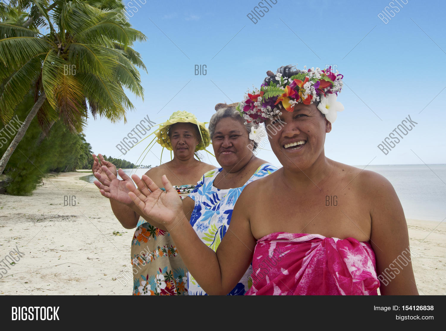 60s,Aitutaki,cook,island,Indigenous,Oceania,pacific,Tahitian,adult,ancient,civilization,islander,culture,destination,ethnic,groups,ethnicity,fashion,female,flowers,happiness,happy,heritage,life,lifestyle,mature,native,natural,old,older,outdoor,ocean,people,person,polynesia,portrait,resort,rural,senior,smile,top,bouquet,tourism,tourist,attraction,travel,tropic,tropical,vacation,village,women