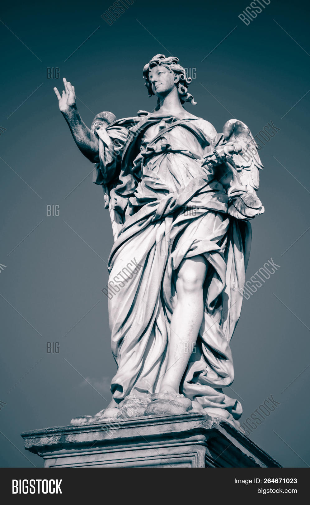 Angelo,Bernini,Europe,Italian,Italy,Renaissance,Roma,Roman,Rome,Vatican,angel,angelic,antique,archangel,architecture,art,baroque,bridge,catholic,catholicism,christ,christianity,cross,duotone,faith,famous,hadrian,heaven,historic,hope,marble,medieval,monument,passion,ponte,praying,religion,religious,saint,sculpture,sky,statue,stone,symbol,toned,vintage,wing,winged