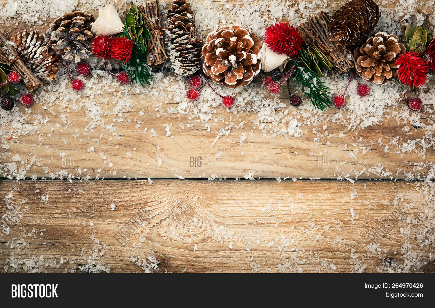 2019,background,berry,border,card,celebration,christmas,christmas tree,composition,concept,cone,copy space,craft,creative,december,decor,decoration,decorative,event,festive,fir branch,frame,garland,gift,greeting,holiday,idea,leaf,merry christmas,new year,ornament,overhead,pine cone,present,retro,rustic,season,snow,top view,tradition,twig,vintage,winter,wood