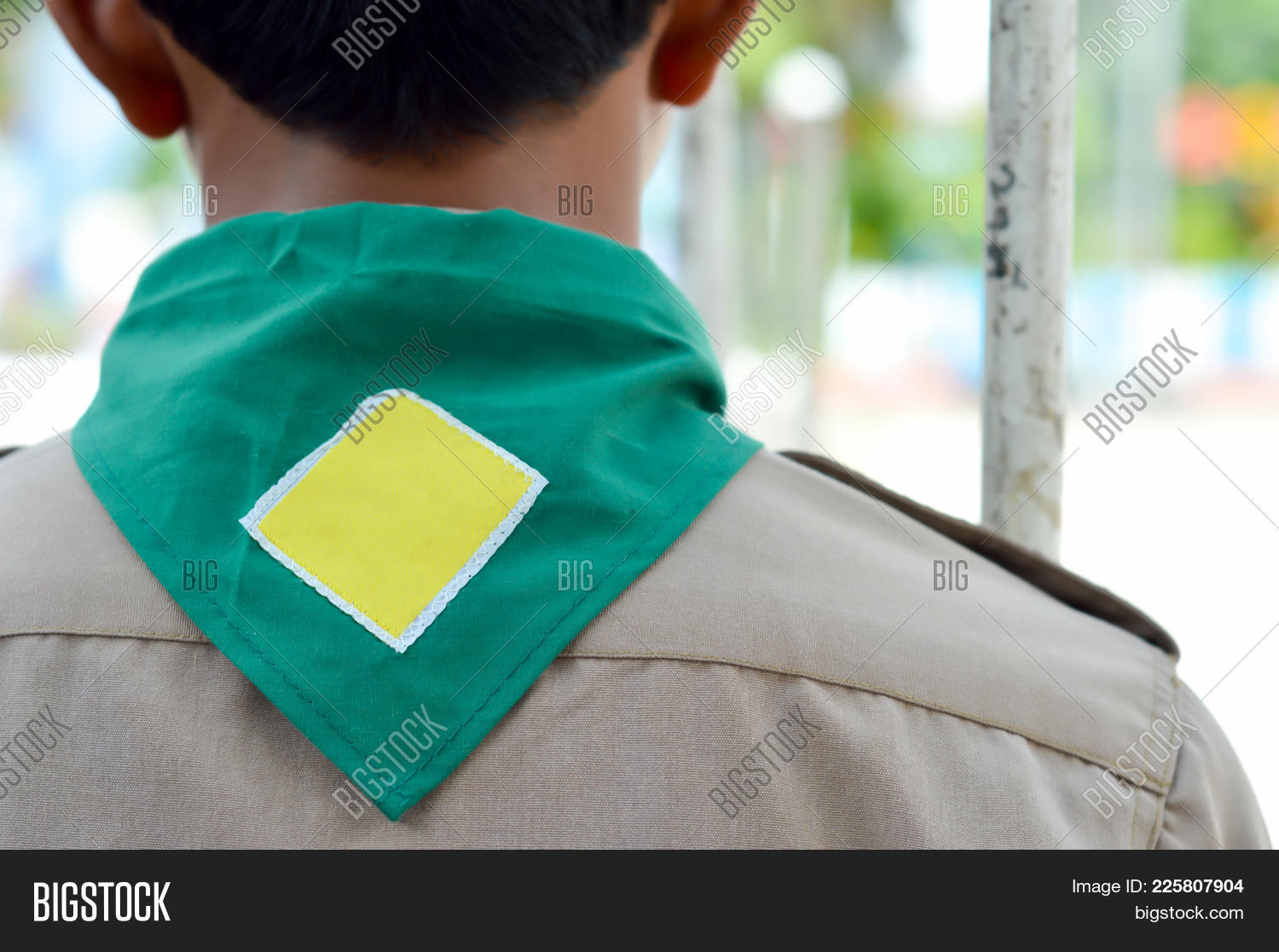 green blue and yellow