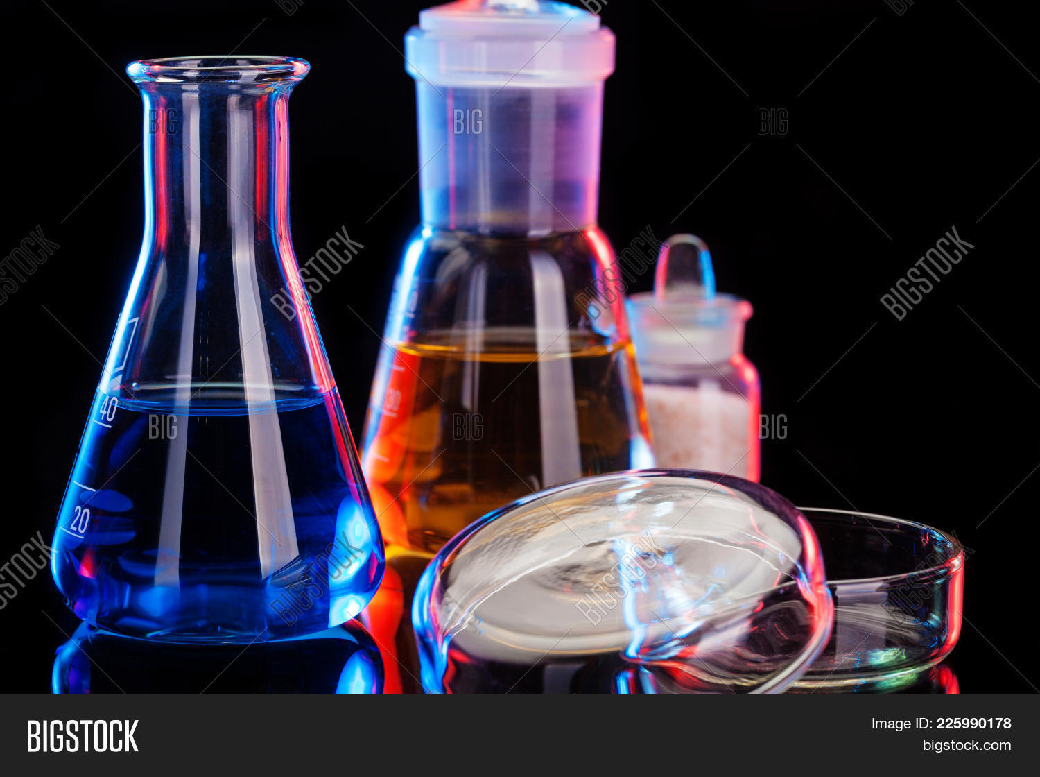 acid,analysis,background,biochemistry,biology,biotechnology,black,blue,bottle,chemical,chemistry,closeup,color,container,development,discovery,education,equipment,experiment,flask,fluid,glass,glassware,industry,instrument,lab,laboratory,liquid,many-colored,medical,medicine,microbiology,multi-colored,pharmaceutical,pharmacology,pharmacy,professional,reactants,reagents,reflection,research,sample,science,scientific,test,tube,yellow