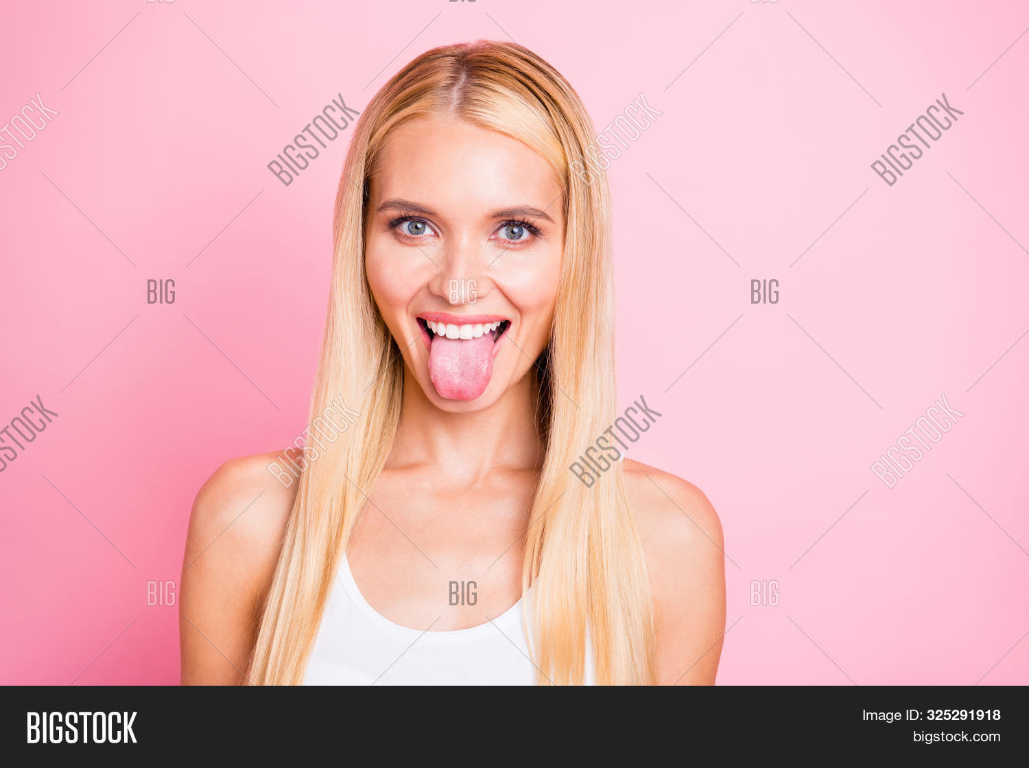 around,beautiful,behavior,blond,carefree,cheerful,childish,crazy,cunning,cute,expression,face,facial,fashion,female,flirty,fooling,fun,funky,funny,girl,girlish,grimace,hair,hairdo,happy,joking,joy,laugh,long,model,mouth,person,pink,positive,sexy,sly,stick-out,student,style,stylish,summer,tease,tongue,toothy,trendy,tricky,woman,young