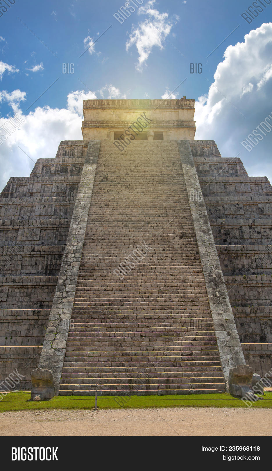 america,american,ancient,archaeology,archeology,architecture,aztec,building,chichen,chichen-itza,city,civilization,culture,destinations,famous,game,history,inca,indian,itza,kill,kukulkan,landmark,maya,mayan,mexican,mexico,monument,old,pyramid,religion,religious,ruin,sacred,sacrifice,sky,stairs,steps,stone,temple,tourism,tourist,travel,wonder,wonderful,world,yucatan