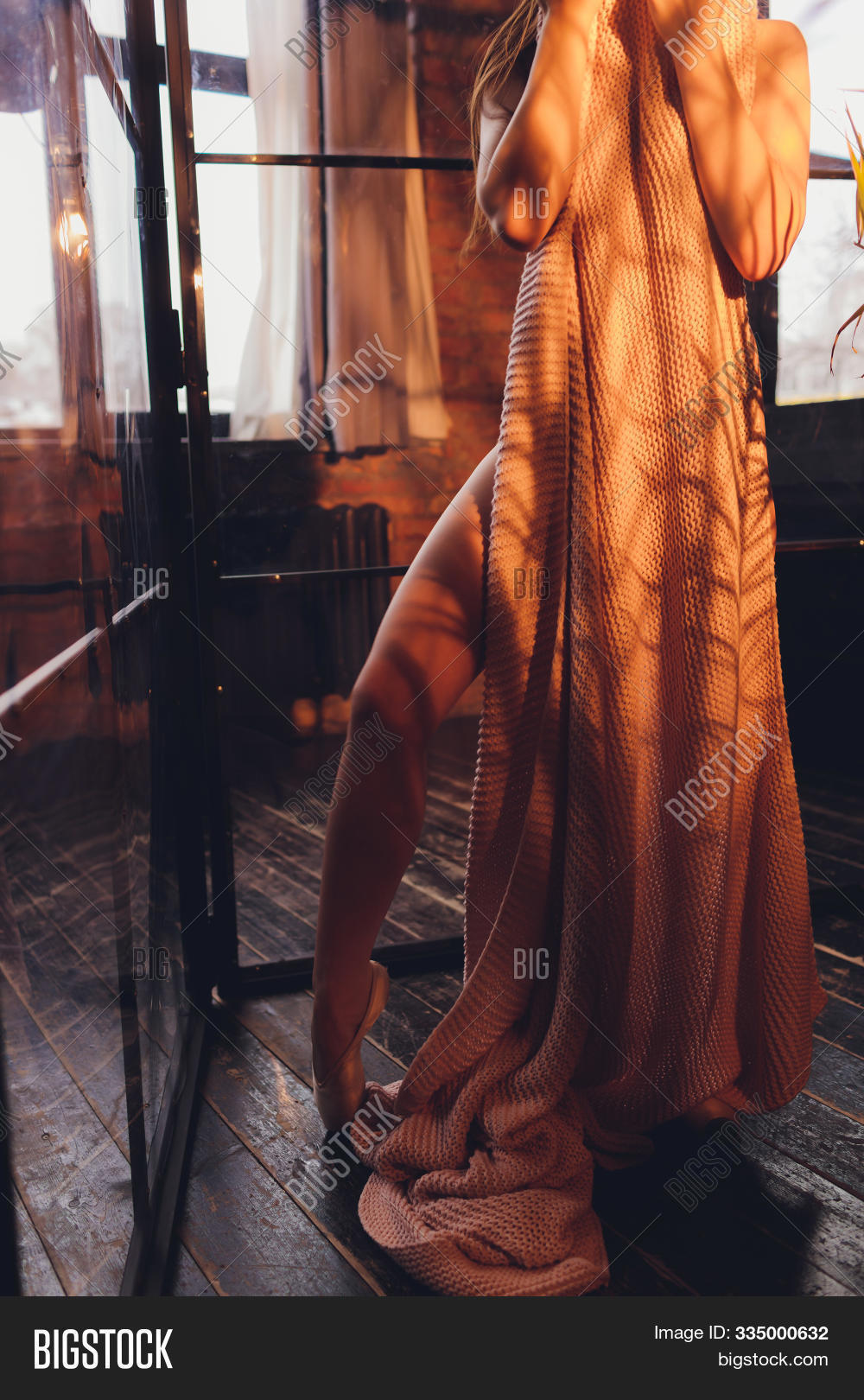 adult,attractive,back,bath,bathroom,beautiful,body,boudoir,buttocks,care,caucasian,comfort,covering,elegant,erotic,female,figure,girl,hair,harmony,health,healthy,joy,lady,long,lotos,lovely,luxury,naked,natural,nude,off,person,petite,relaxation,robe,sensual,sexy,shower,skin,slim,spa,standing,taking,towel,white,woman,yoga,young